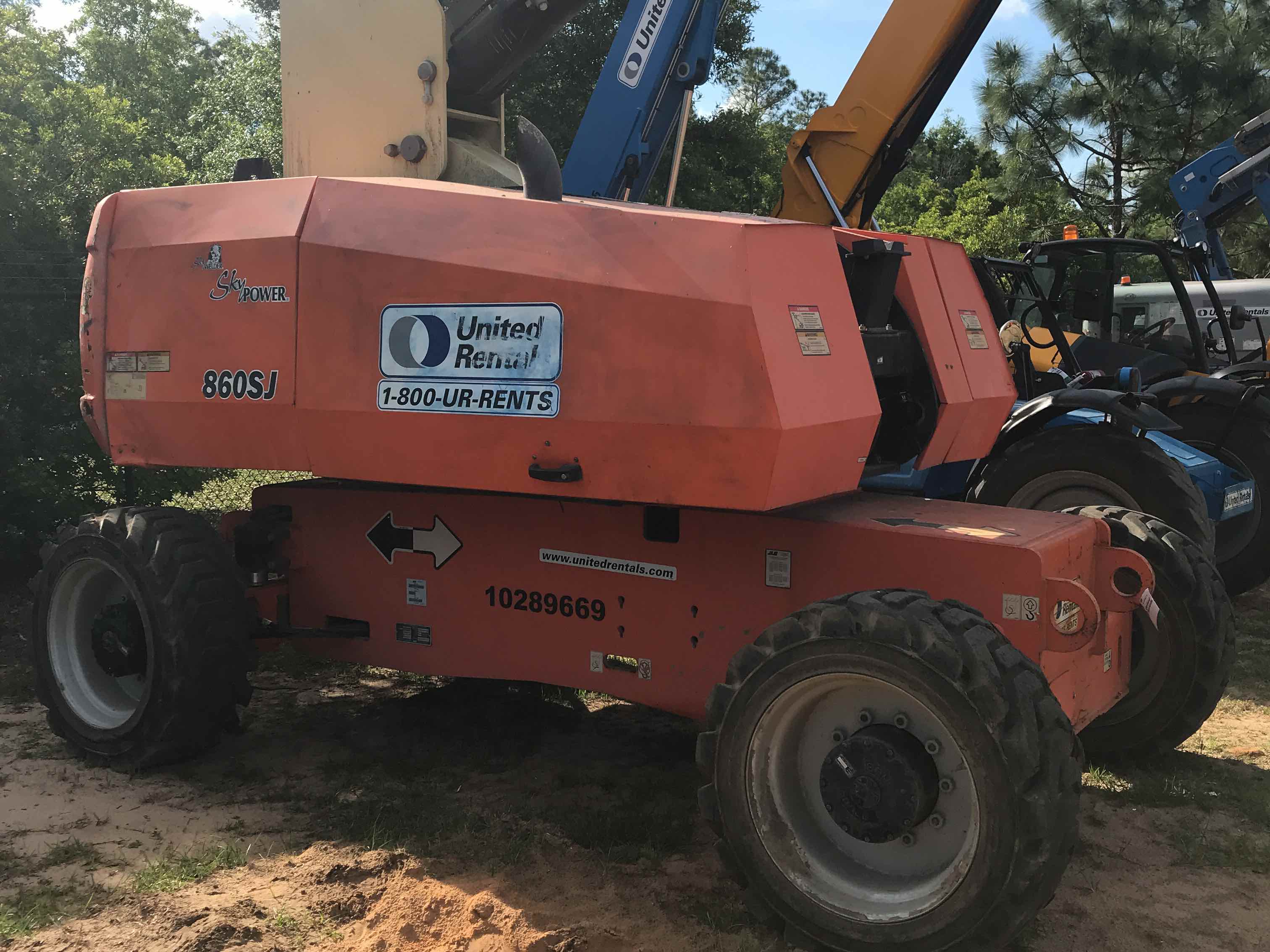Used 2014 JLG 860SJ Telescopic Boom Lift For Sale in Macon, GA United