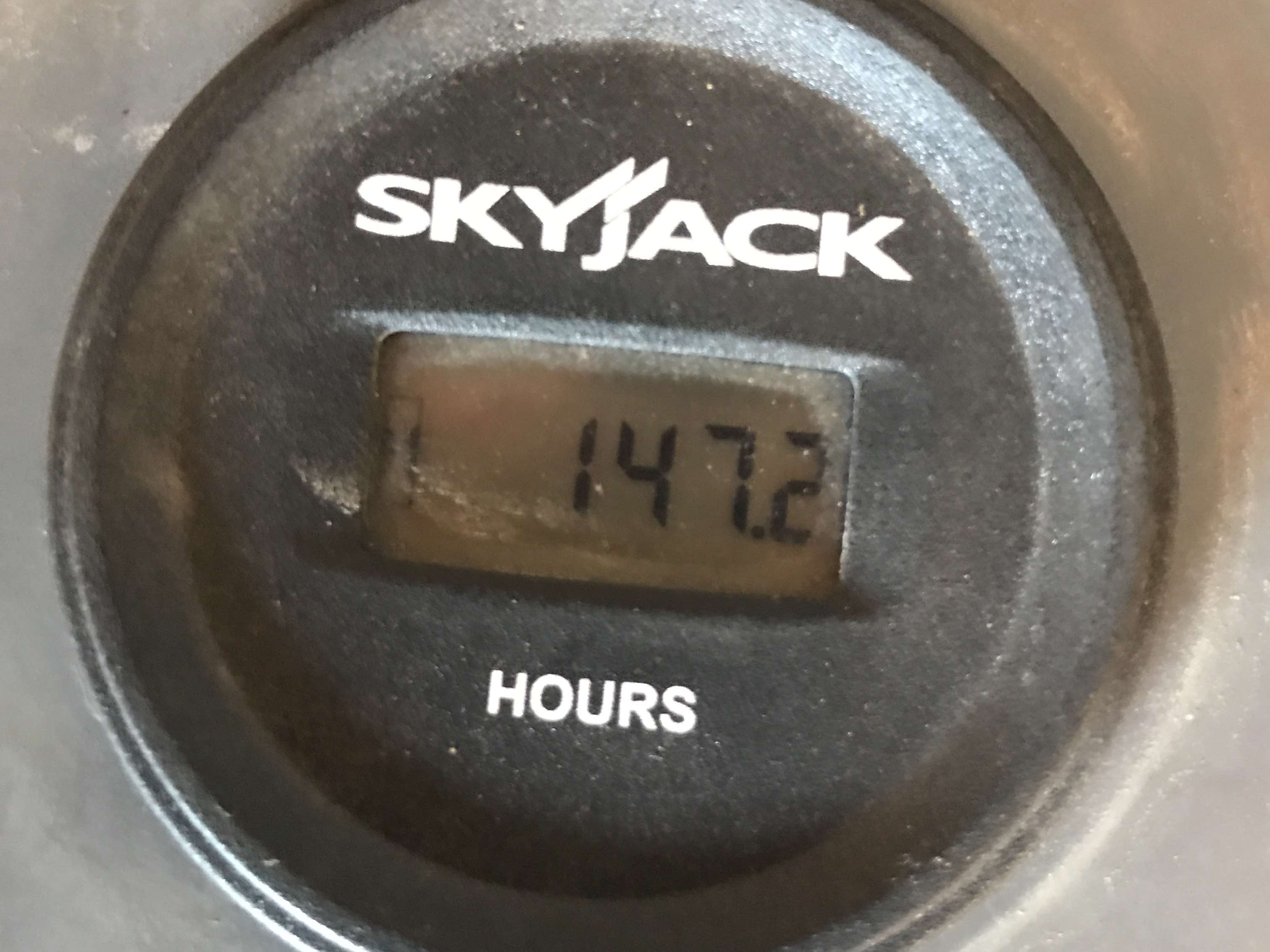 Used 2016 Skyjack SJIII4632 Scissor Lift For Sale in Nanaimo, BC