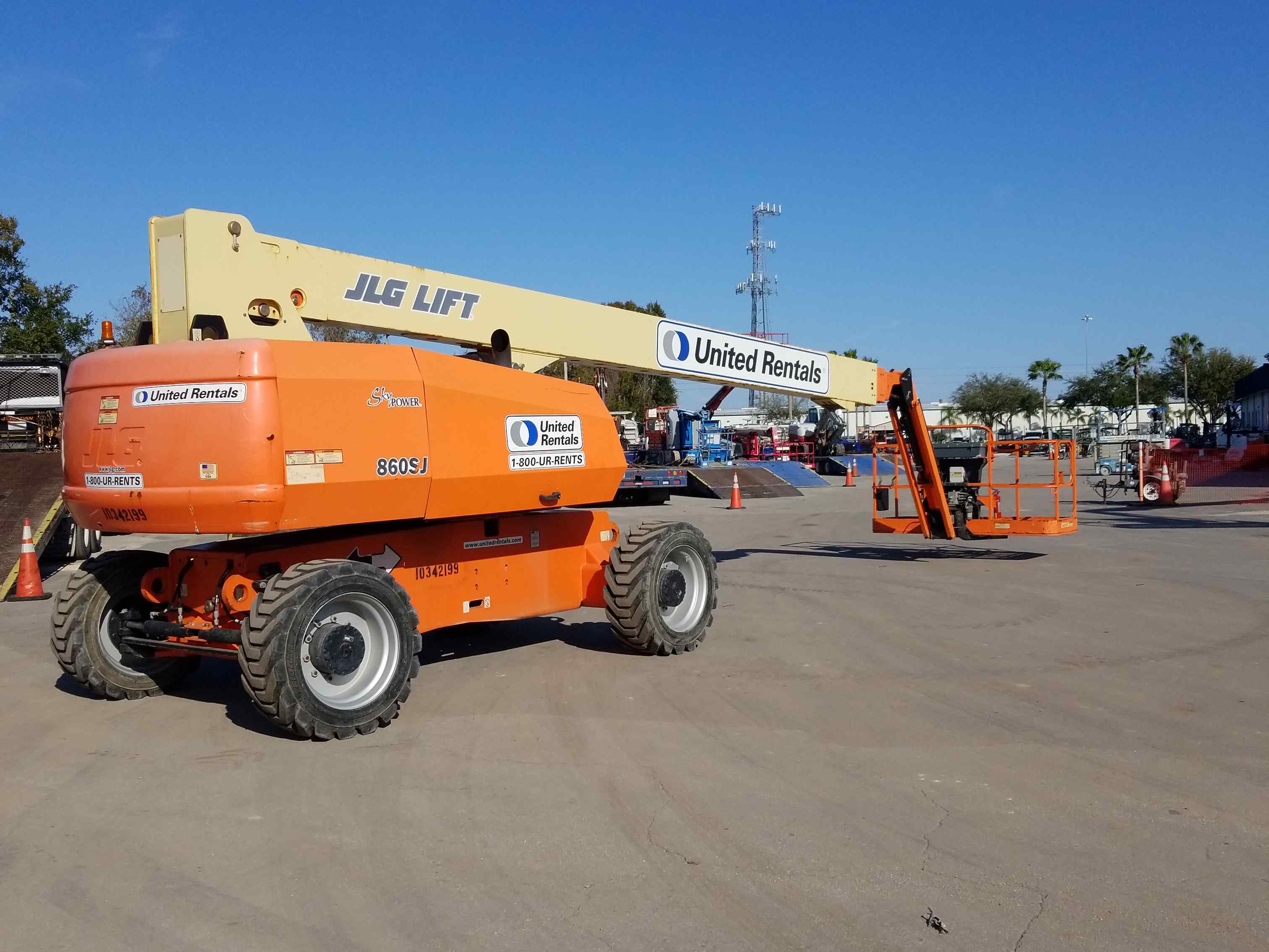 Used 2015 JLG 860SJ Telescopic Boom Lift For Sale in Gainesville, FL