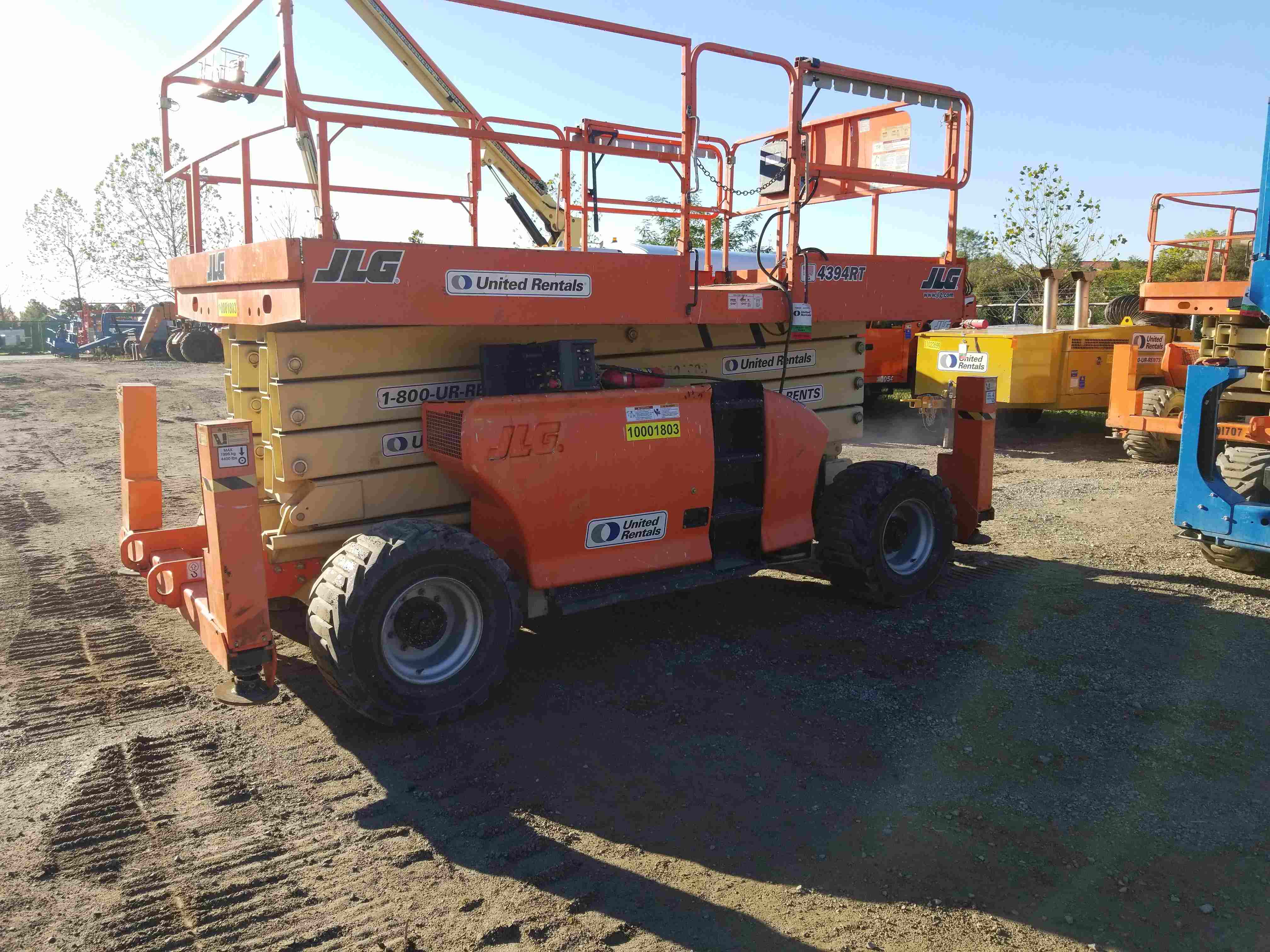 Used 2011 JLG 4394RT Rough Terrain Scissor Lift For Sale in