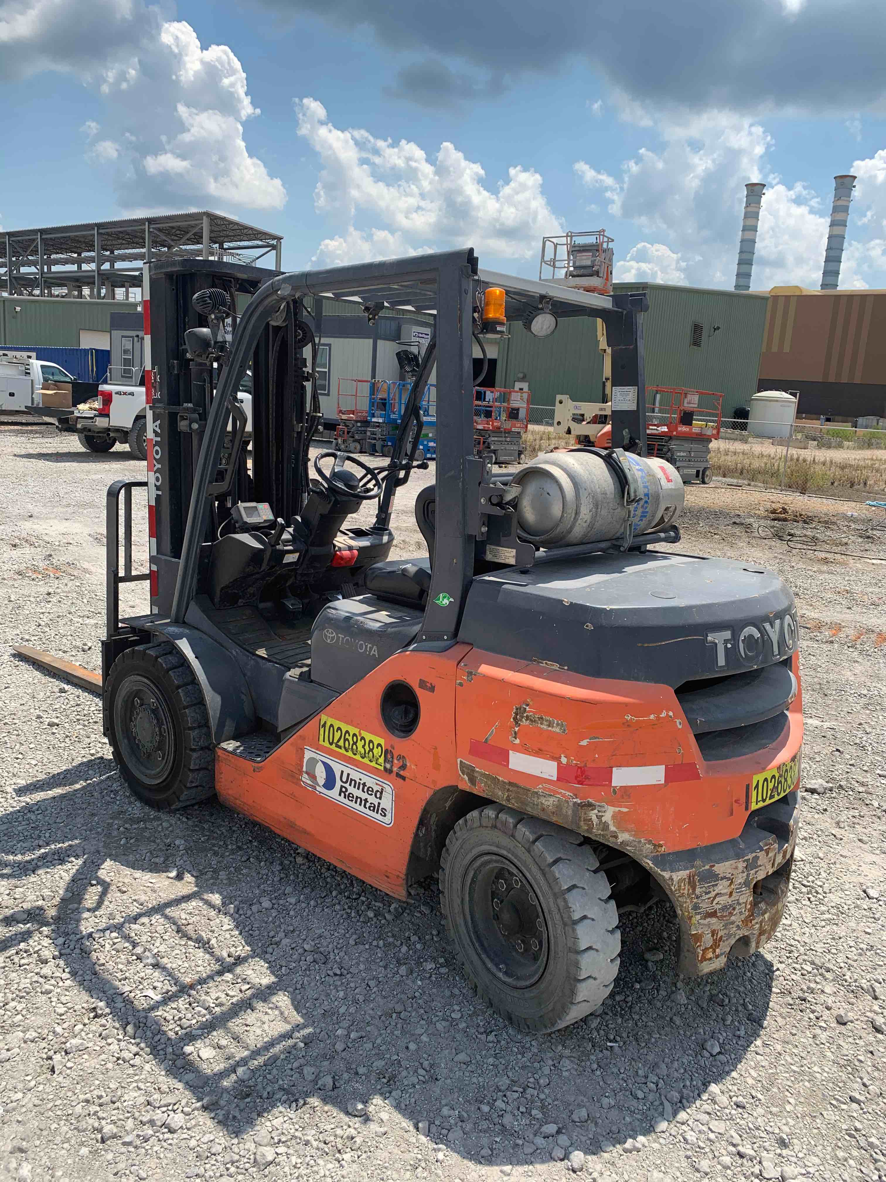 Used 2014 Toyota 8FG35U Warehouse Forklift For Sale in Mc Intosh, AL United Rentals