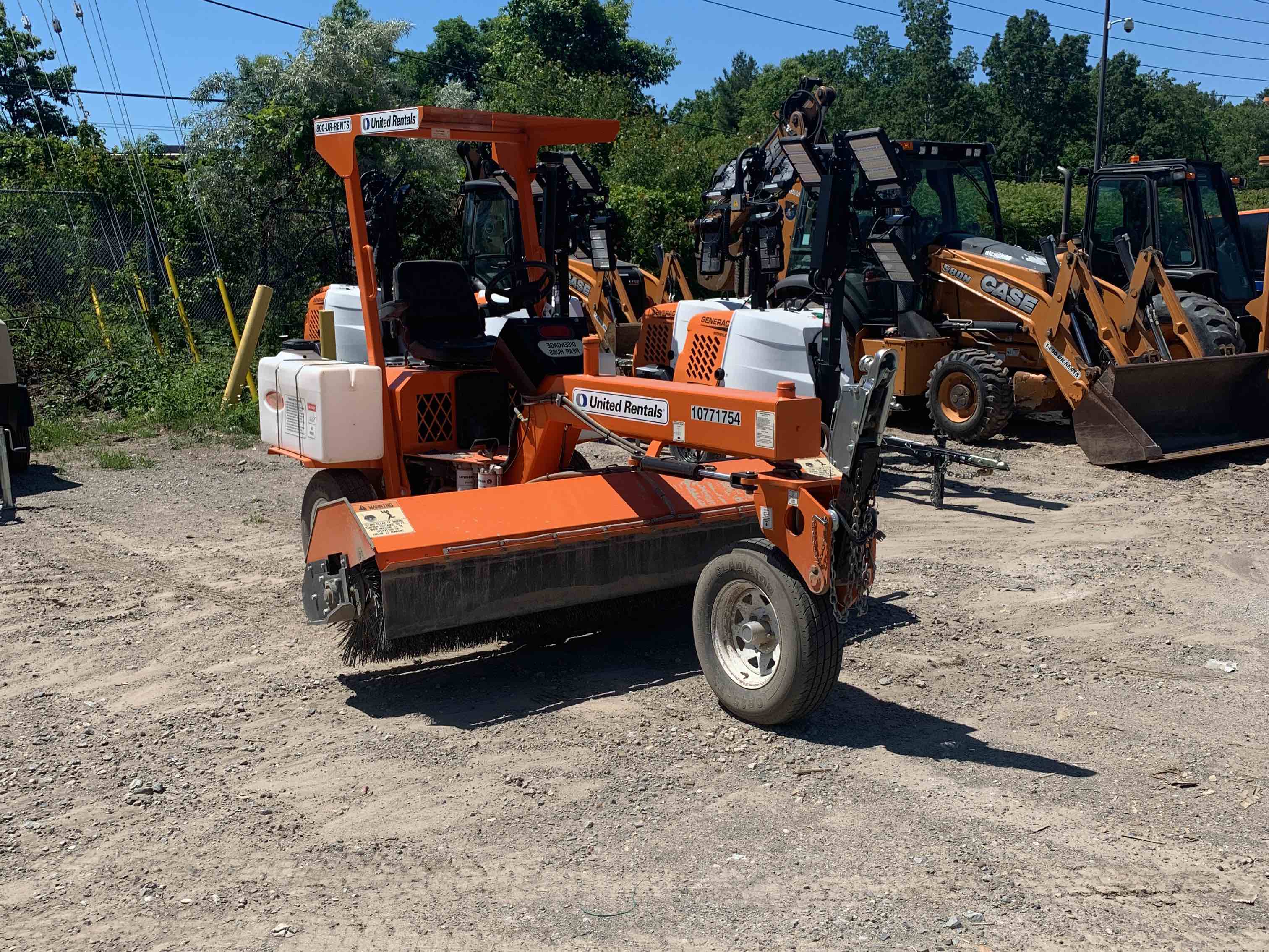 Used 2018 LayMor SM300 Sweeper For Sale in Peterborough, ON United