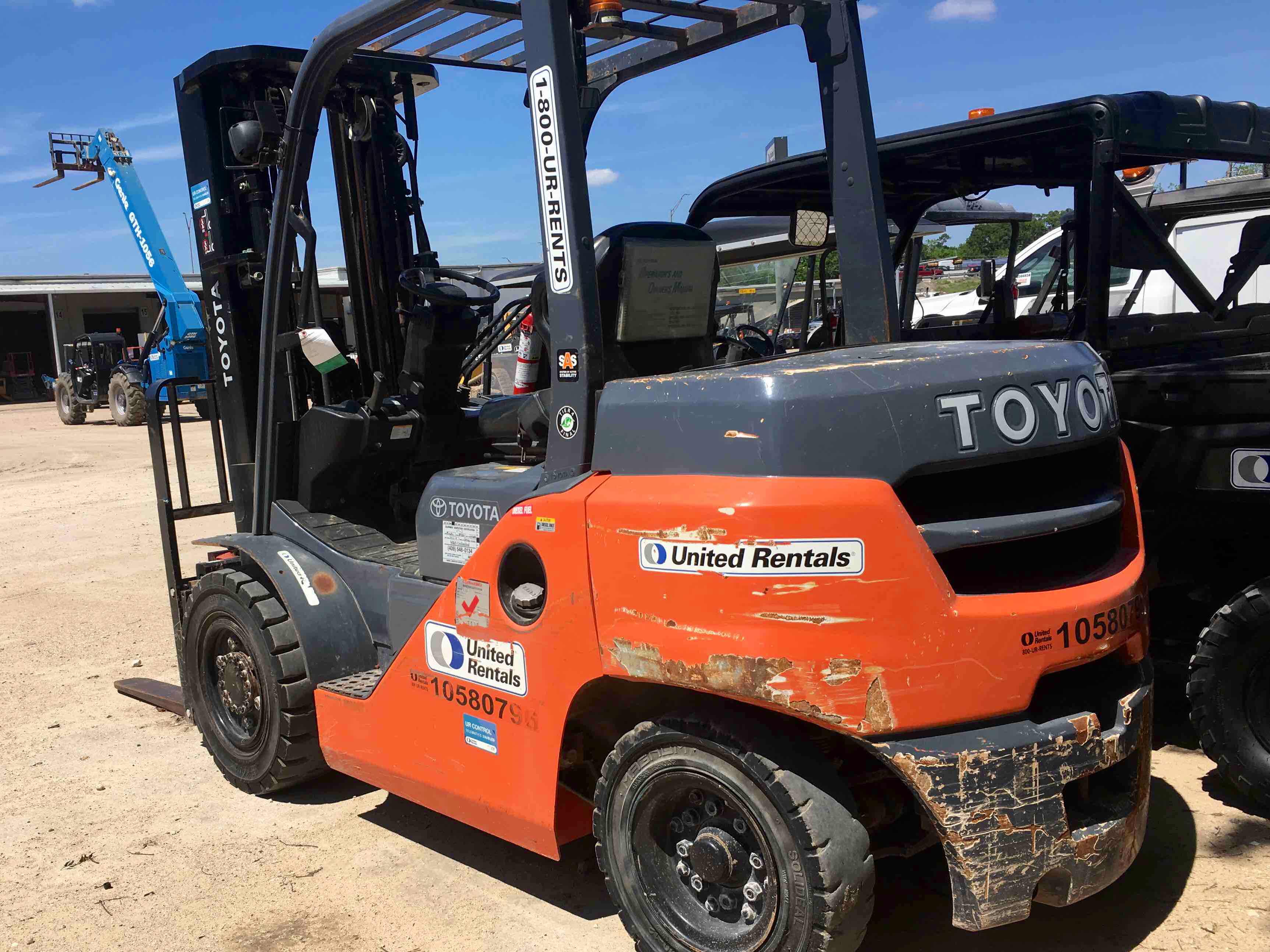 Used 2017 Toyota 8FD35U Warehouse Forklift For Sale in Broussard, LA