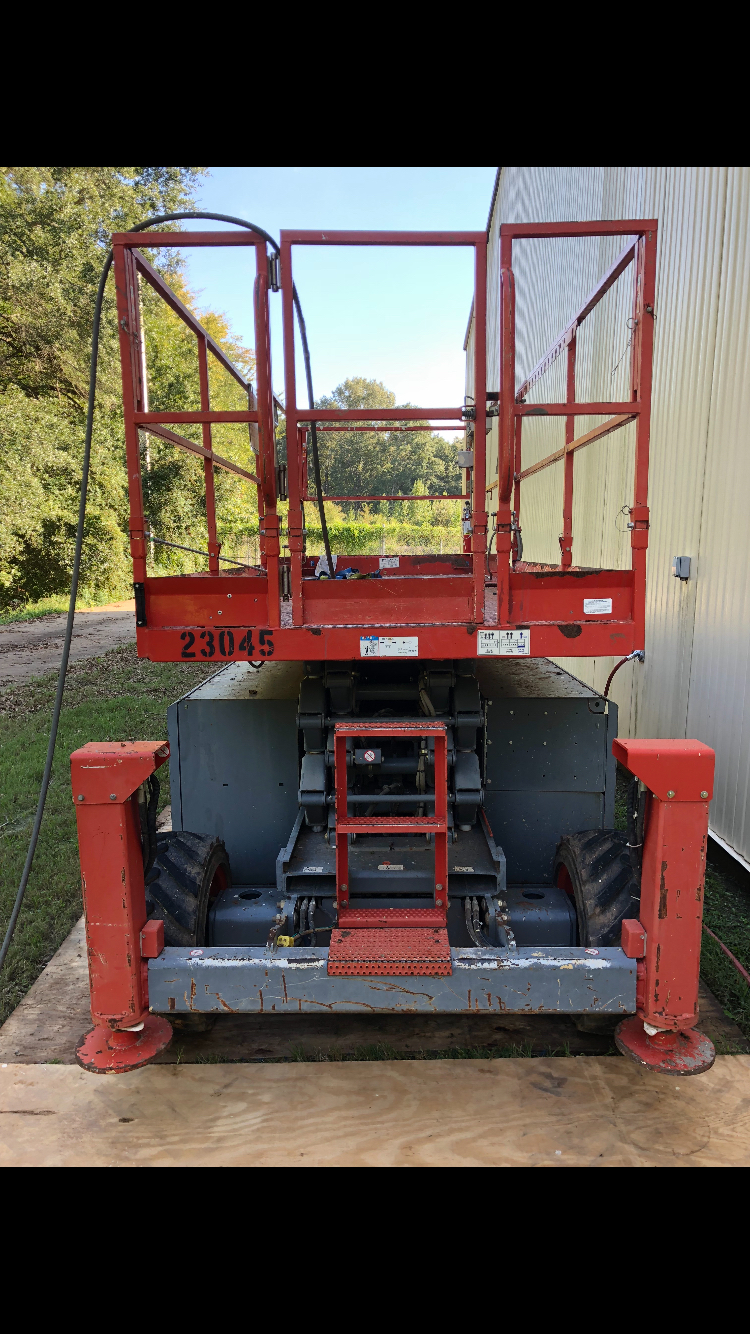 Used 2015 Skyjack SJ6832RT Rough Terrain Scissor Lift For Sale in