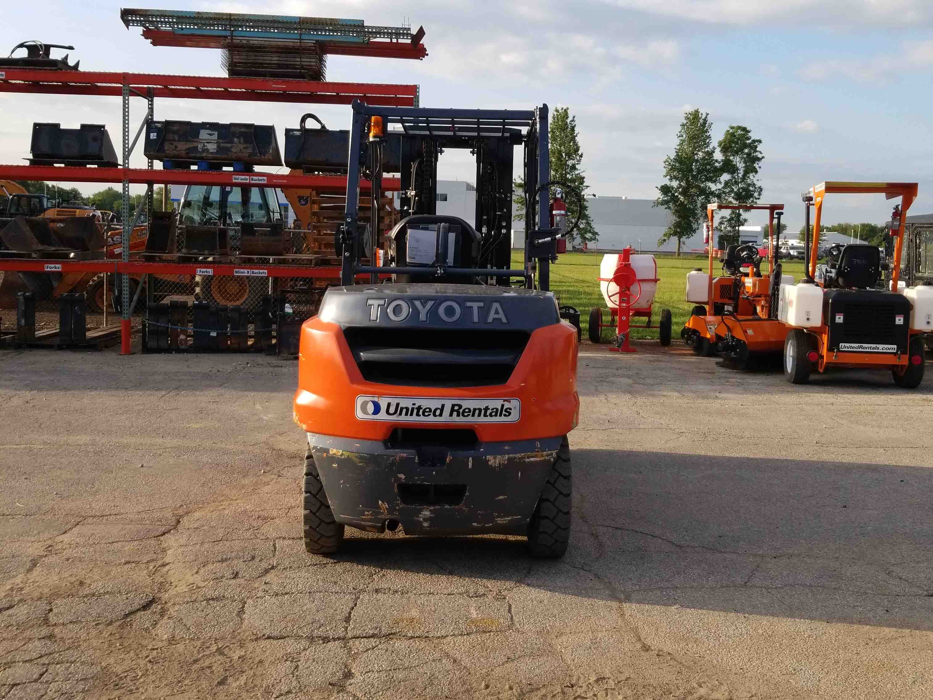 Used 2019 Toyota 8FG45U Warehouse Forklift For Sale in Grand Rapids, MI