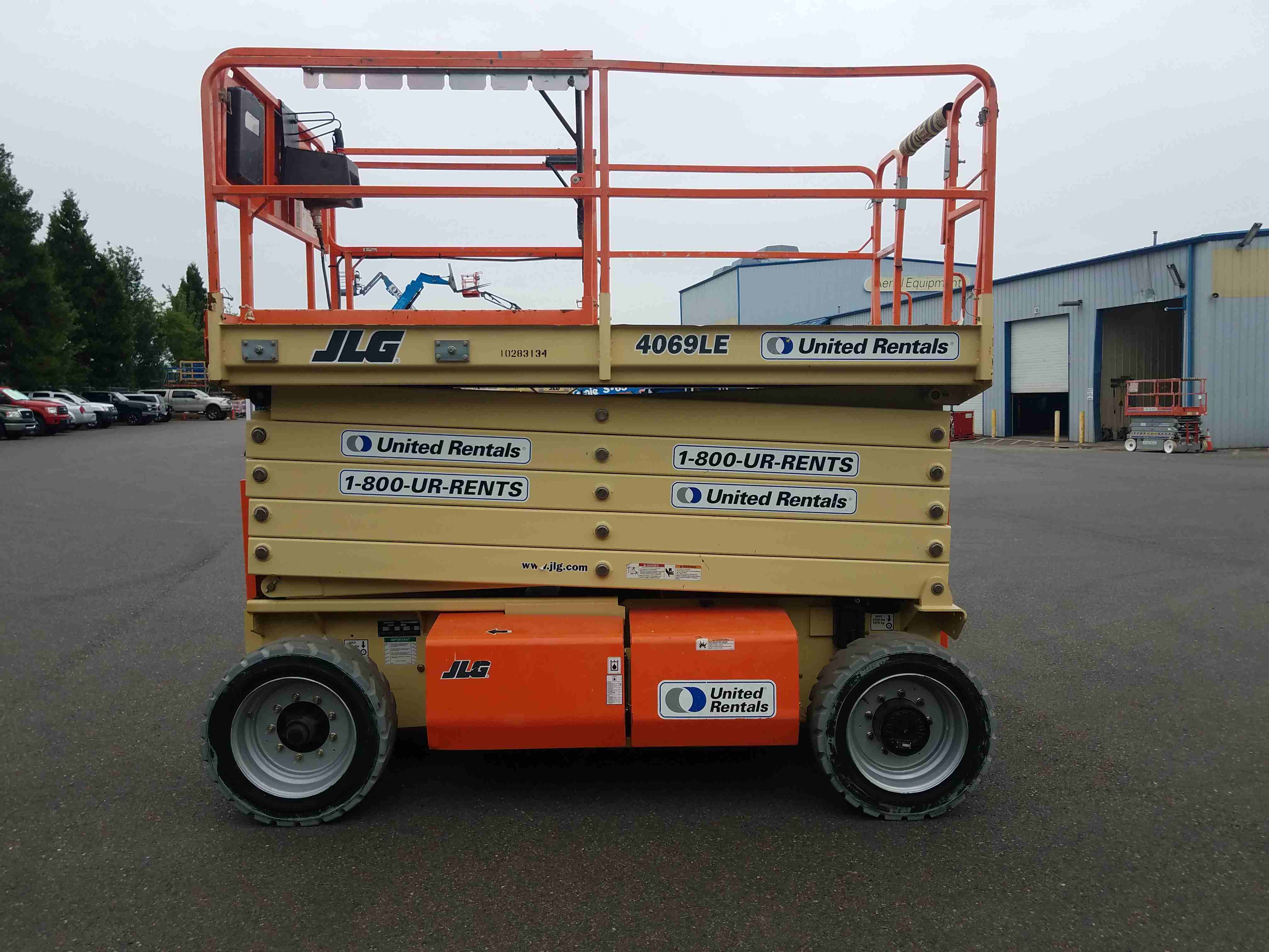 Used 2014 JLG 4069LE Scissor Lift For Sale in Grand Rapids, MI United