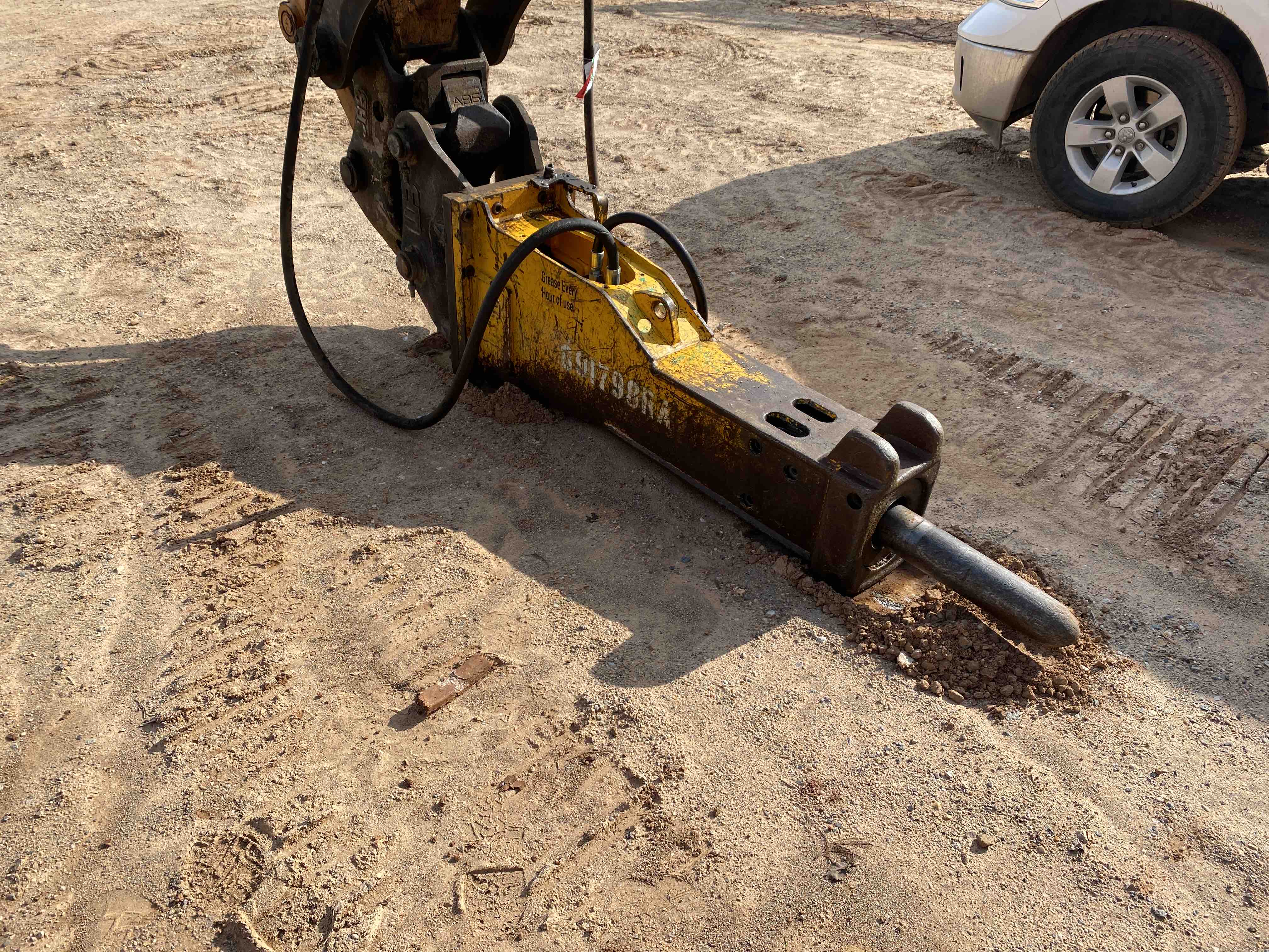 Used 2011 Atlas Copco MB750 Attachment For Sale in Calera, AL United