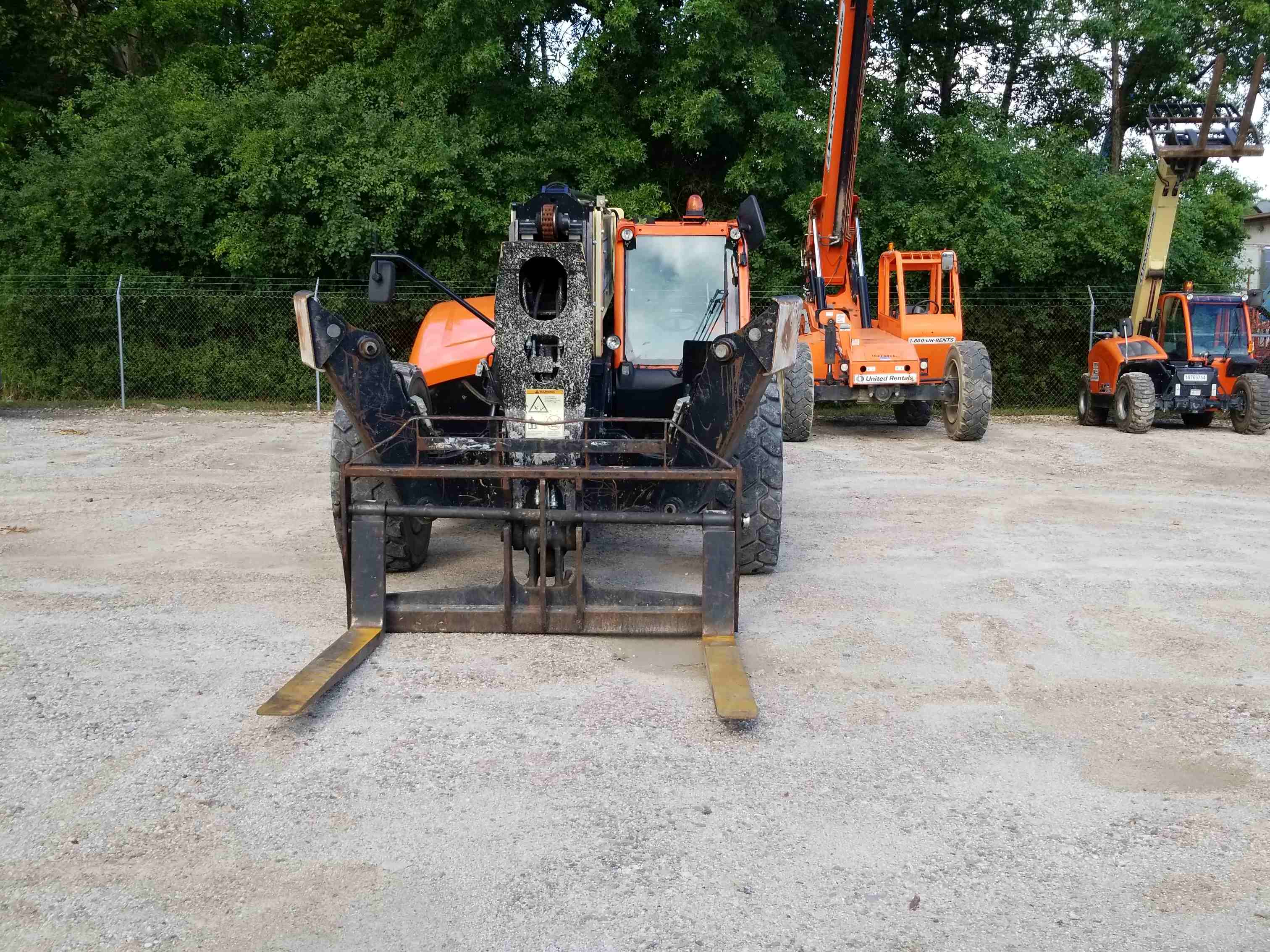 Used 2016 JLG 1055 Forklift For Sale in Sellersburg, IN United Rentals