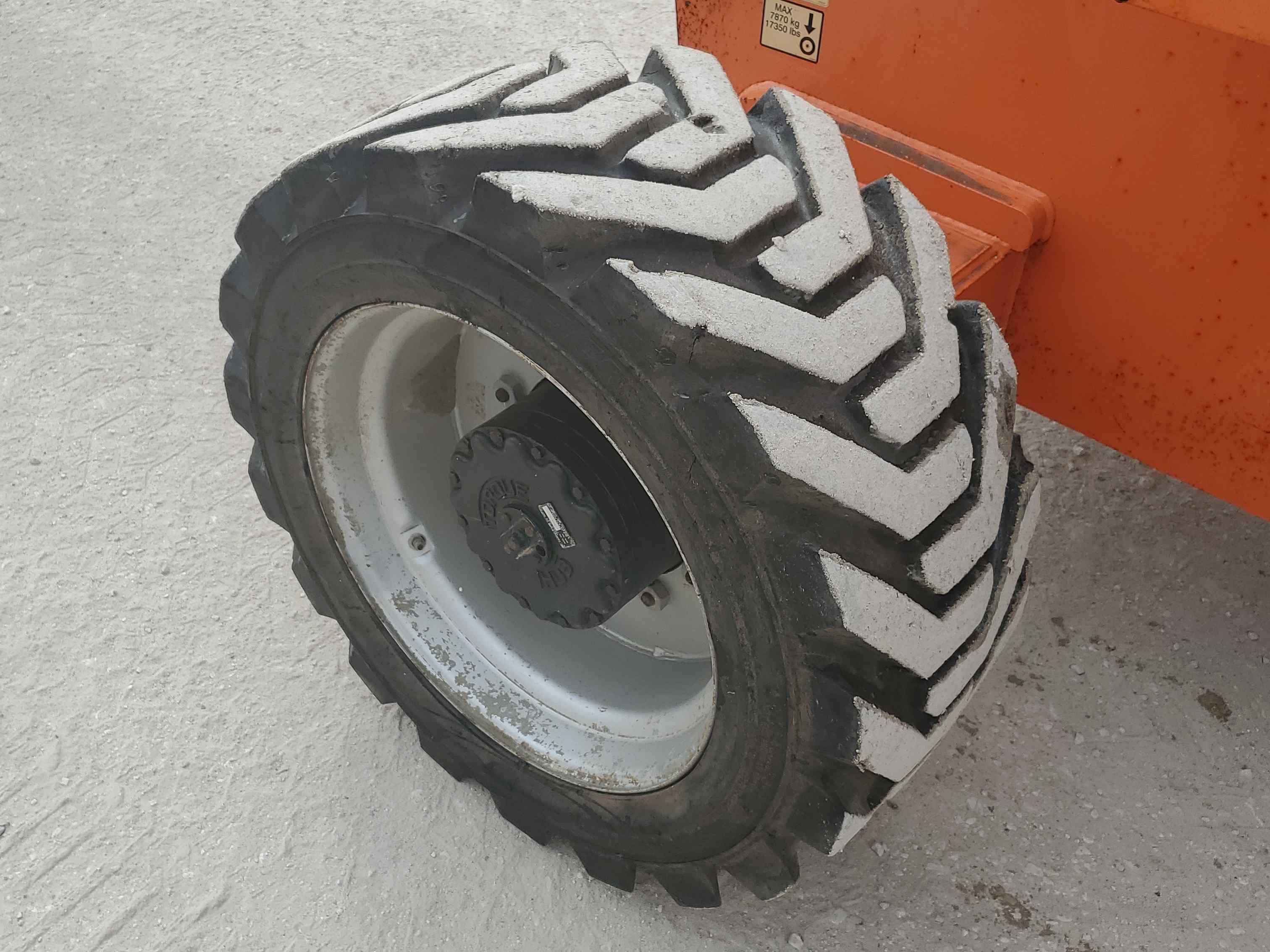 Used 2013 JLG 800S Telescopic Boom Lift For Sale in Corpus Christi, TX