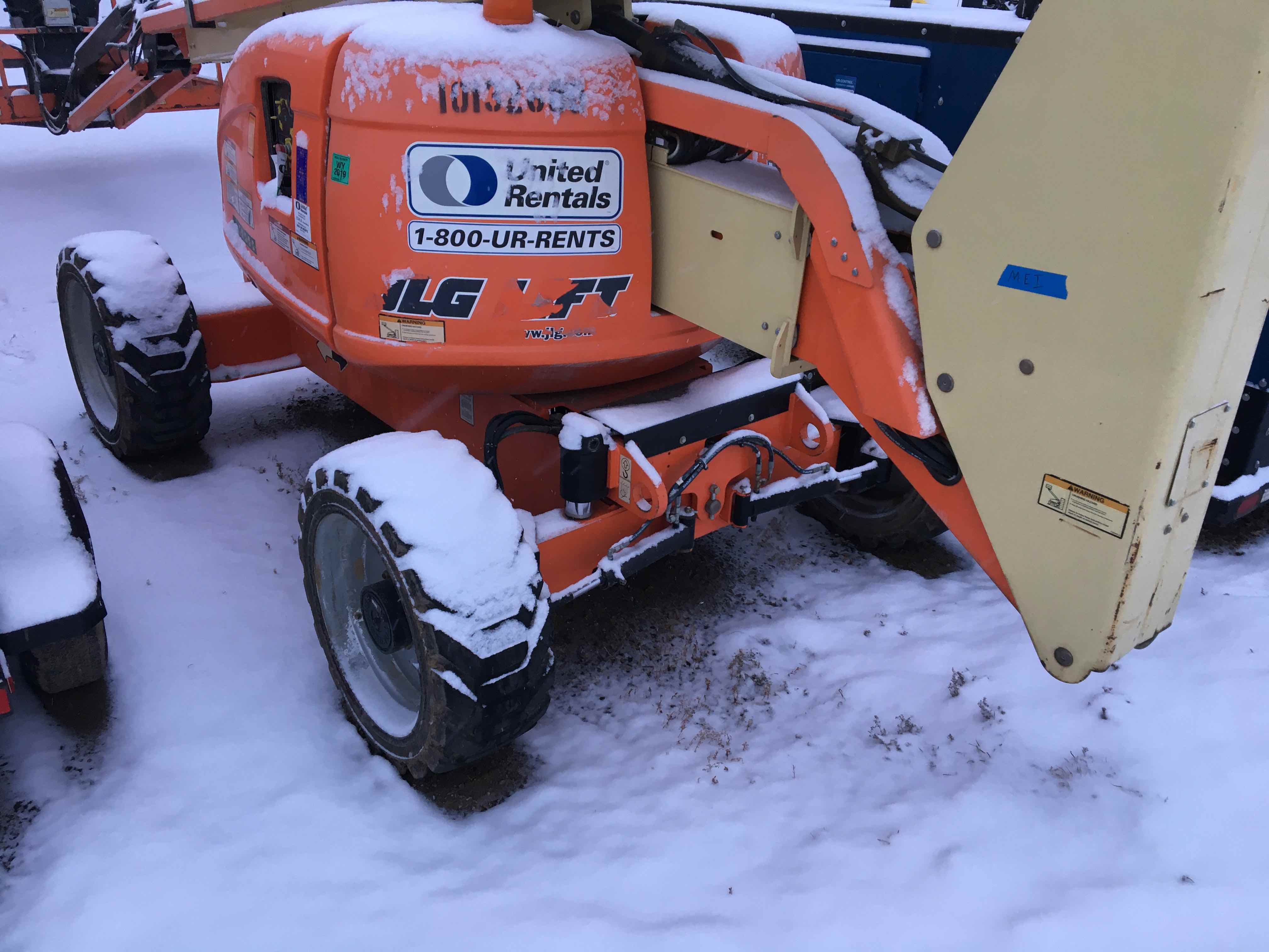 Used 2013 JLG 600AJ Articulating Boom Lift For Sale in Minot, ND