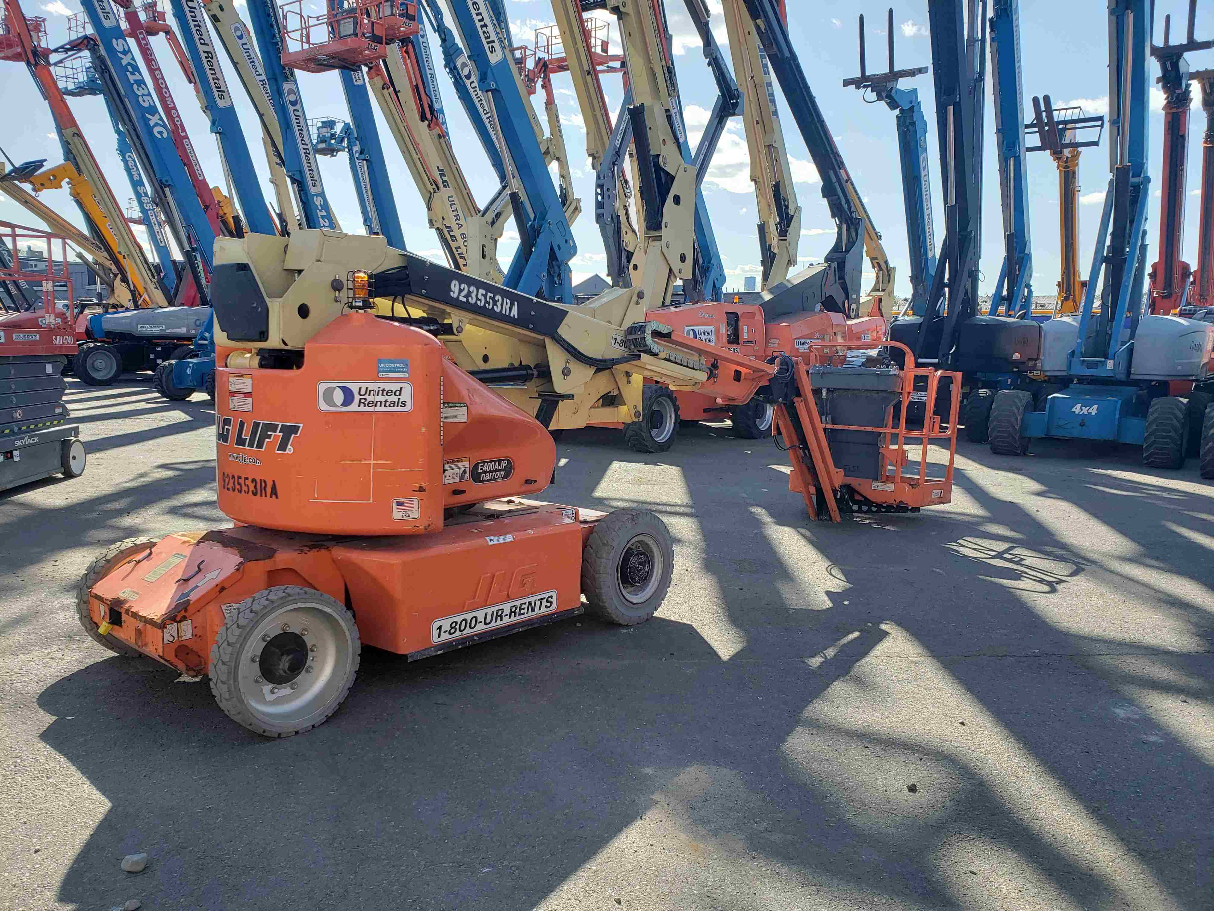 Used 2012 JLG E400AJPN Articulating Boom Lift For Sale in Smithfield