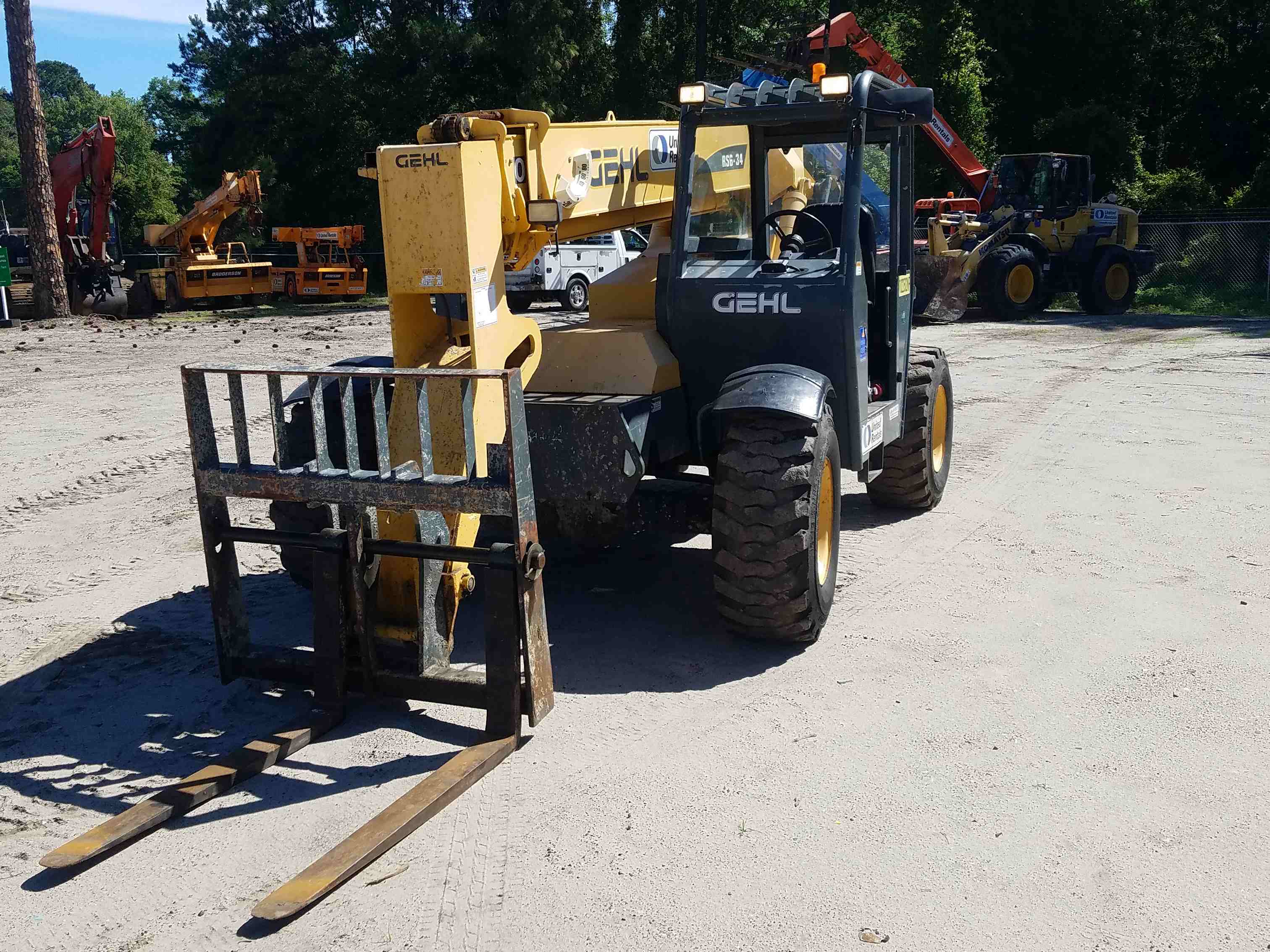 Used 2014 Gehl RS634 Forklift For Sale in Jacksonville, FL United Rentals