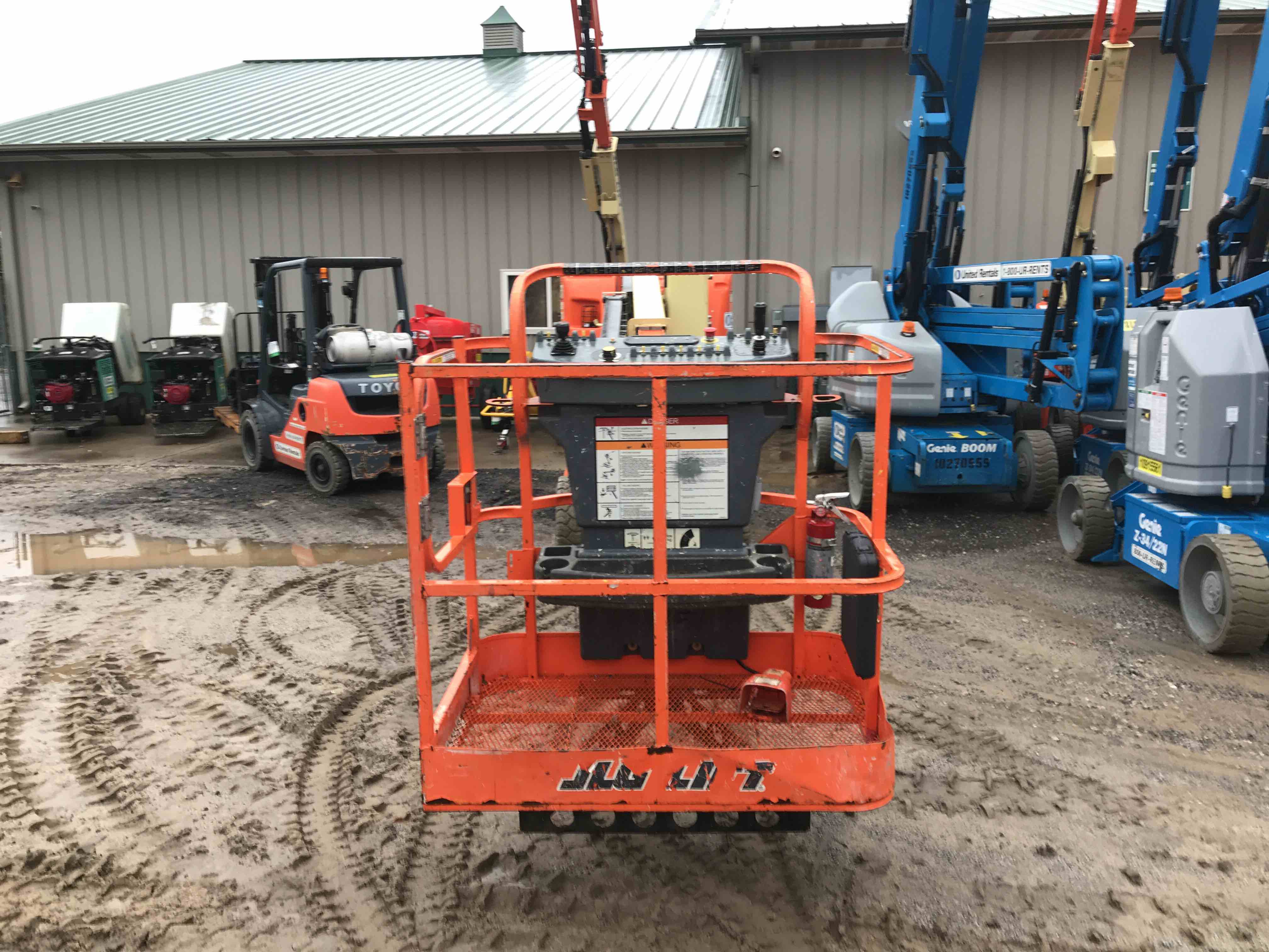Used 2013 JLG E300AJP Articulating Boom Lift For Sale in Columbia, SC