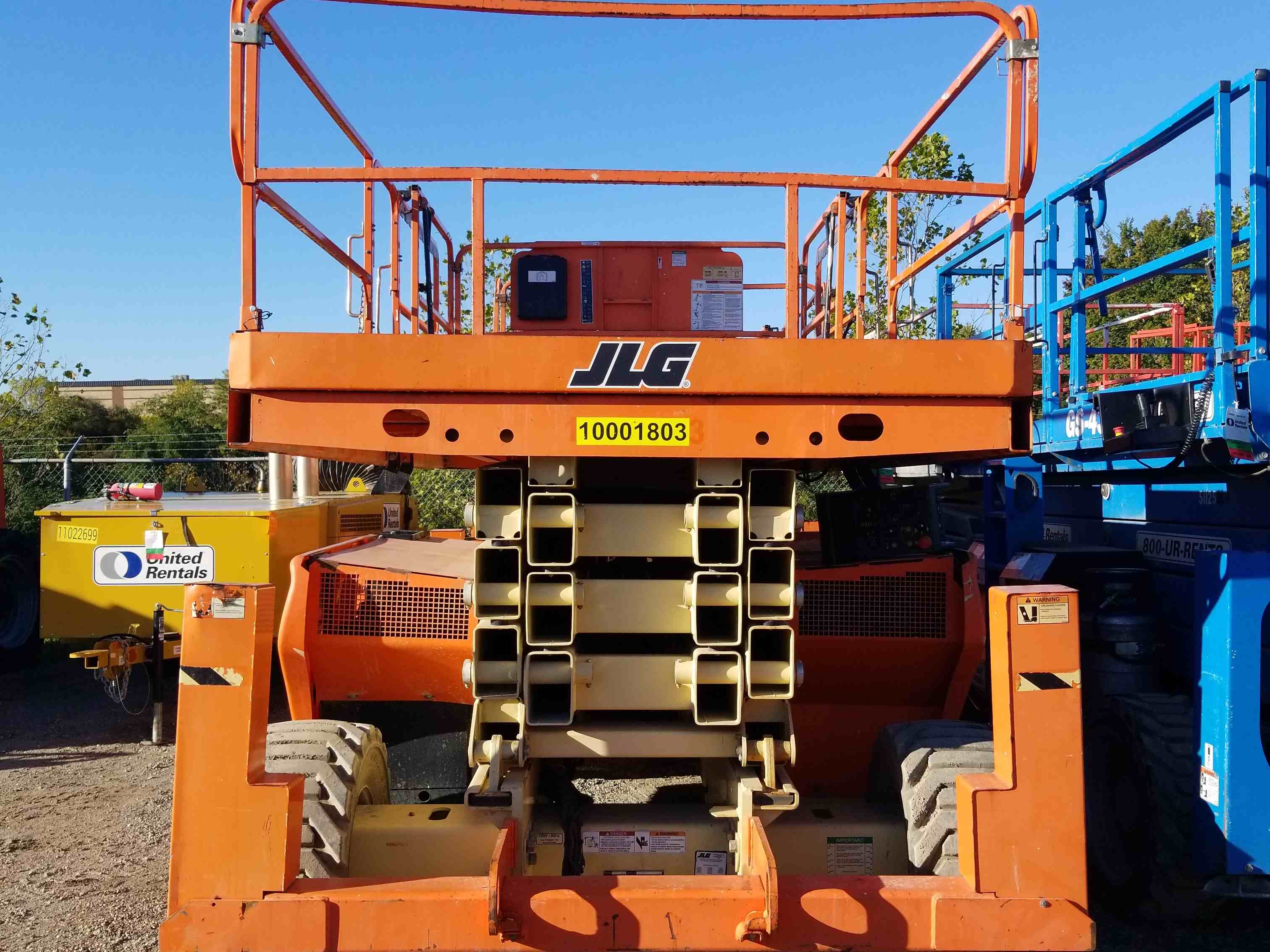 Used 2011 JLG 4394RT Rough Terrain Scissor Lift For Sale in