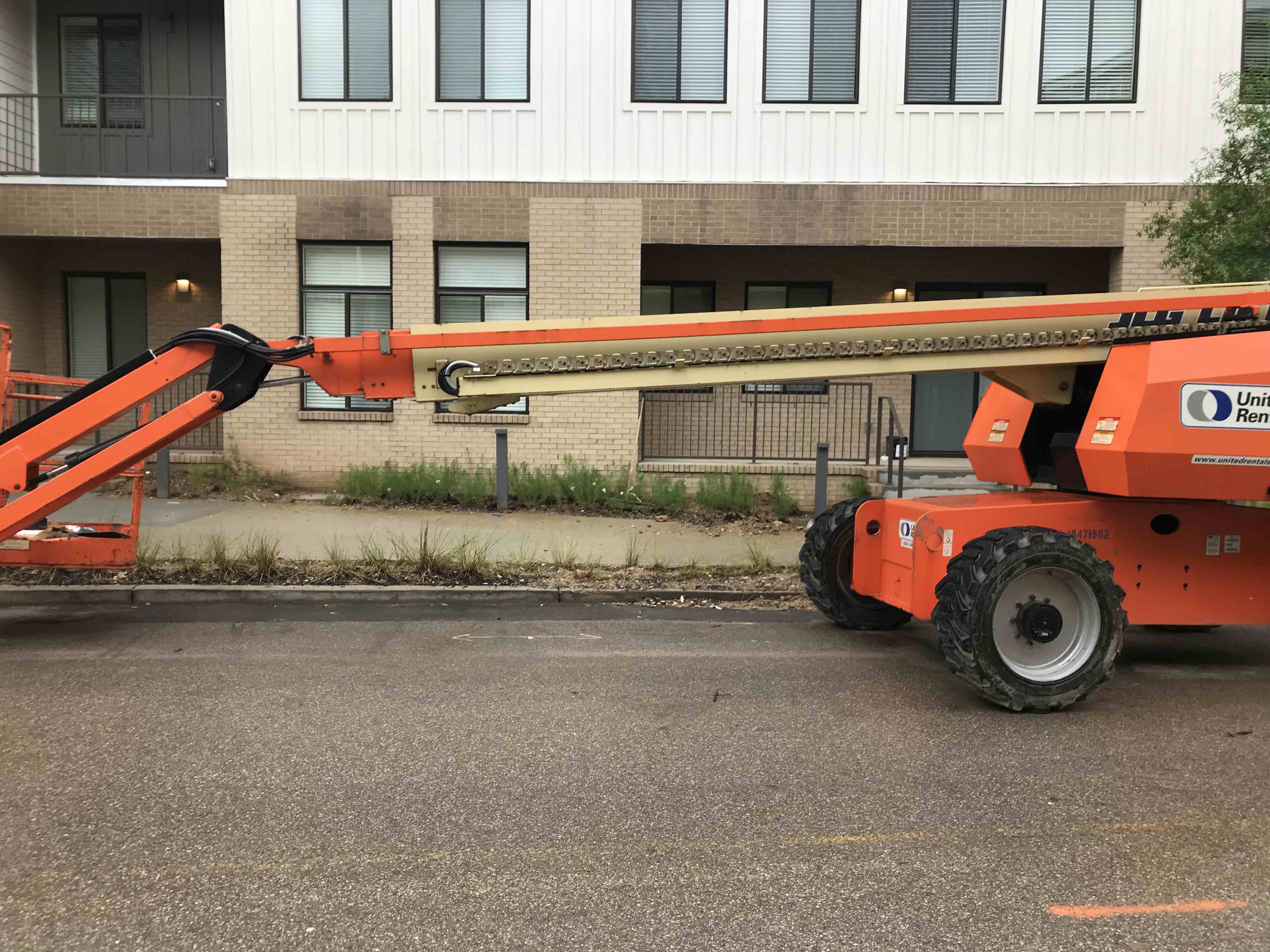 Used 2016 JLG 660SJ Telescopic Boom Lift For Sale in Memphis, TN