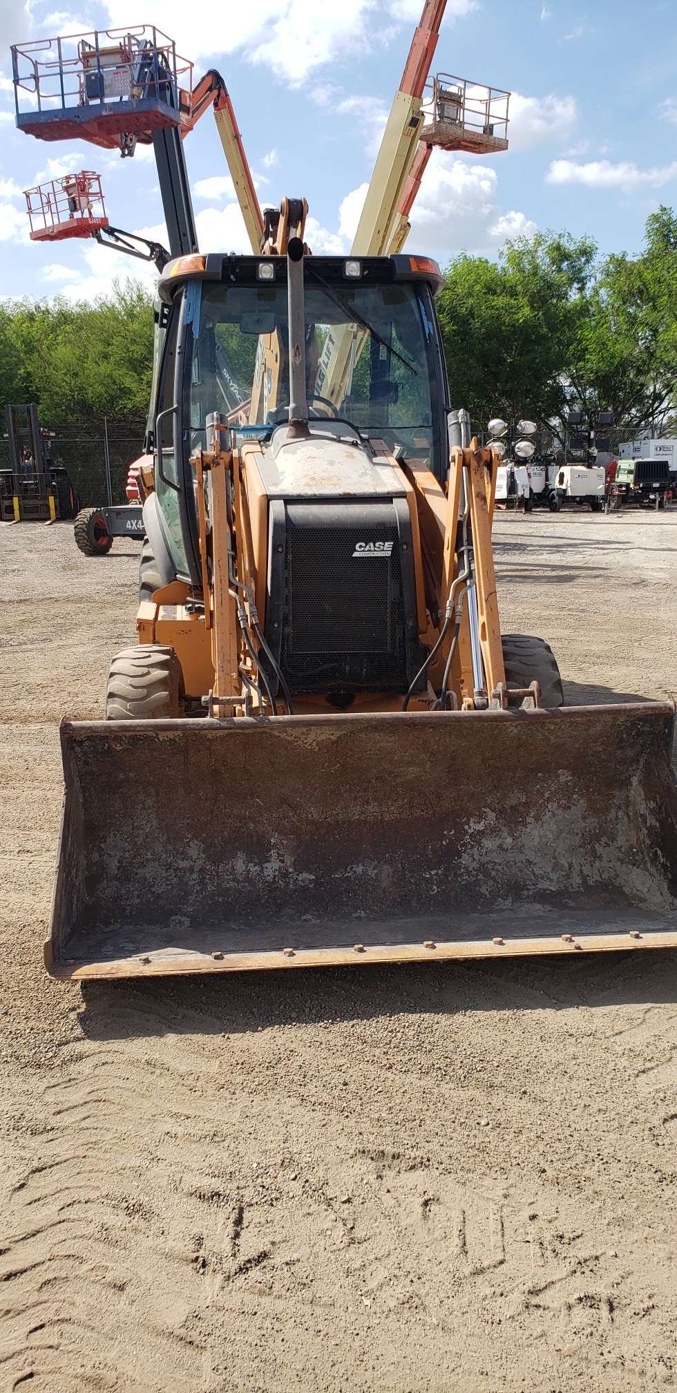 Used 2016 Case 580N EP Backhoe For Sale in Pharr, TX United Rentals