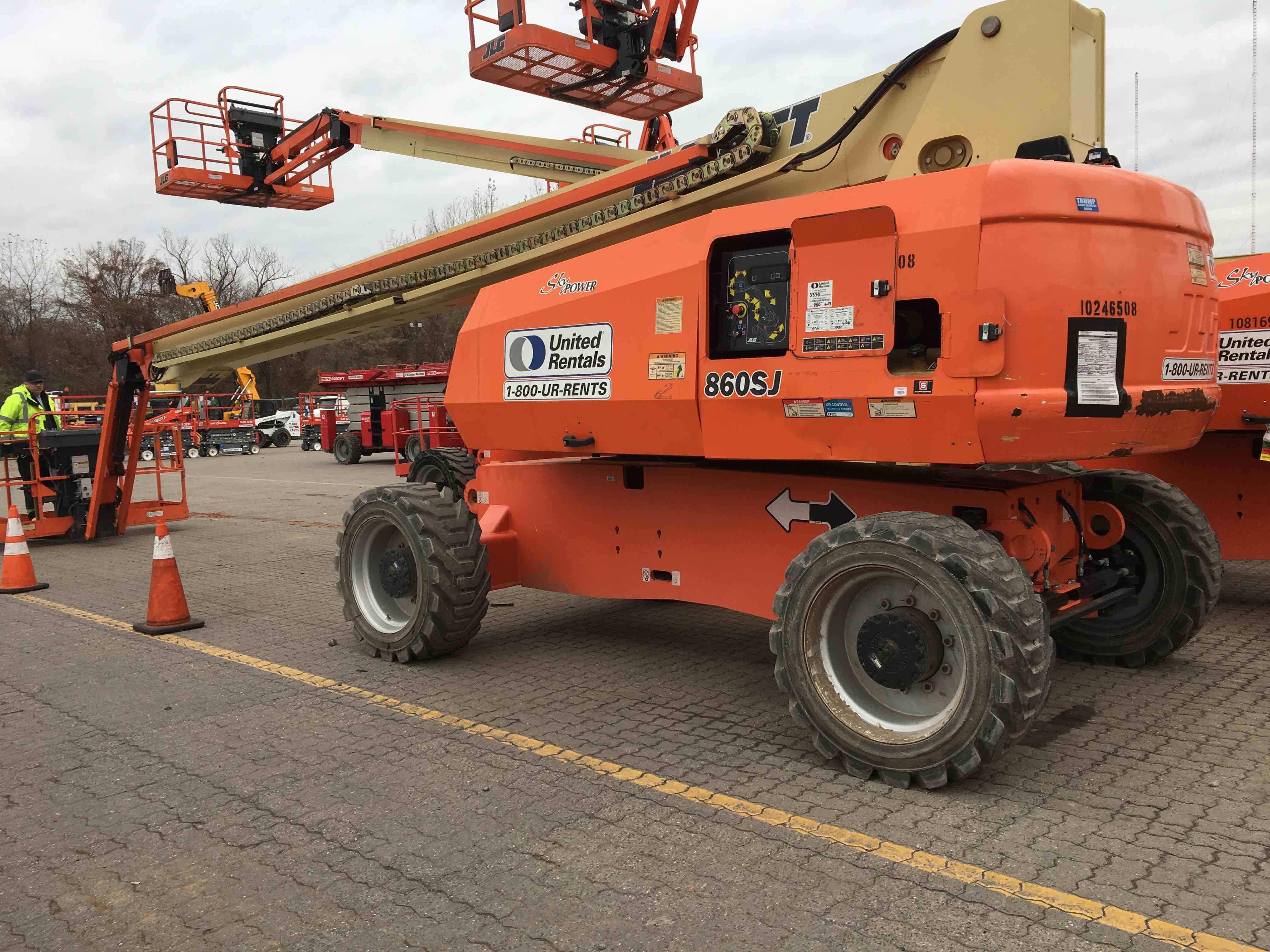 Used 2014 JLG 860SJ Boom Lift For Sale in Plainfield, NJ United Rentals