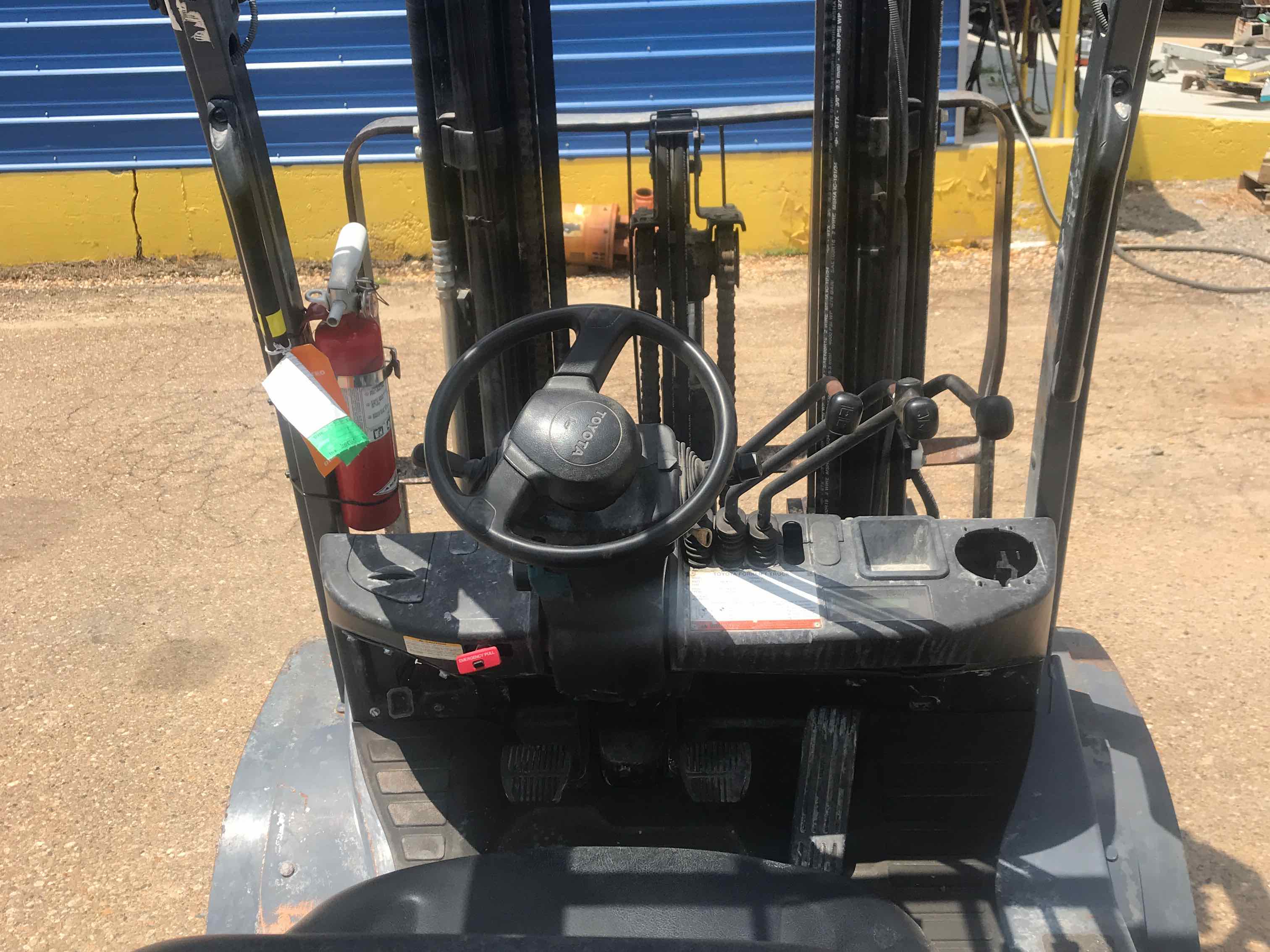 Used 2017 Toyota 8FDU25 Warehouse Forklift For Sale in Gonzales, LA