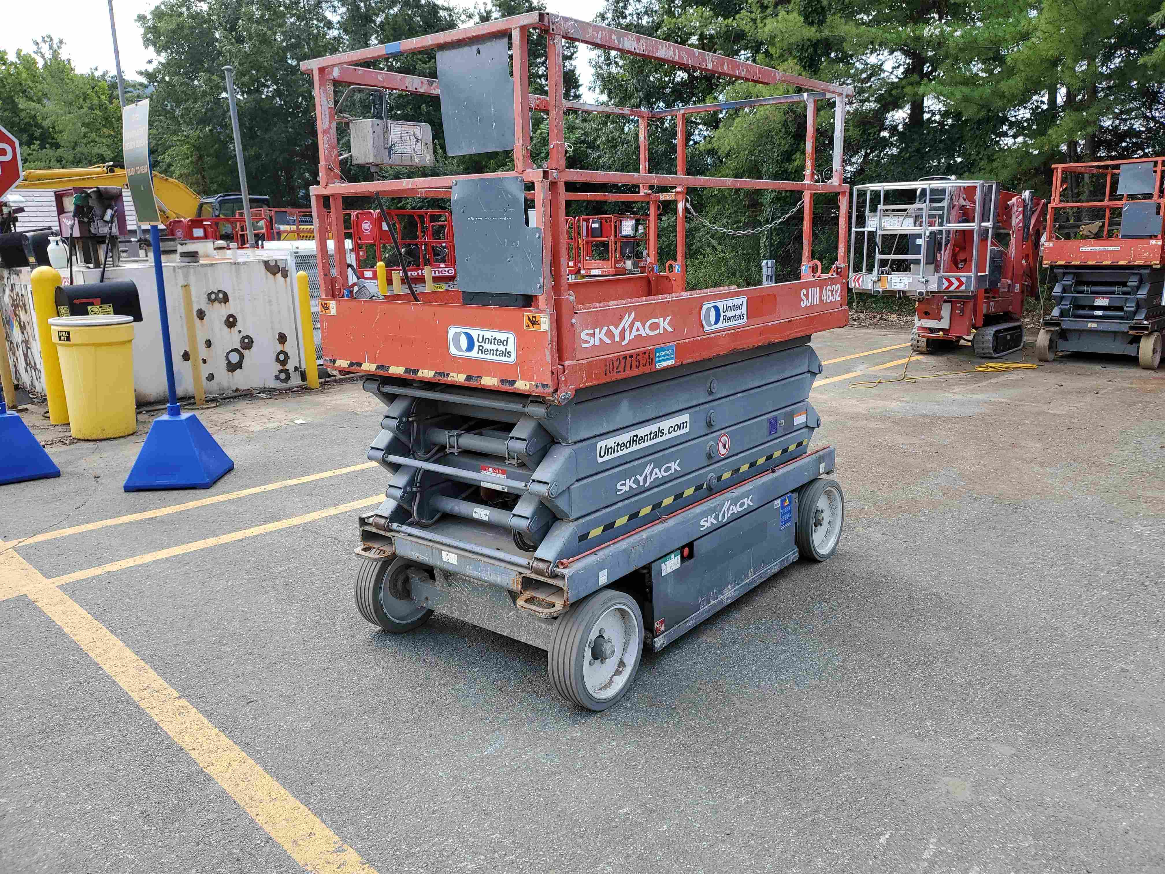 Used 2014 Skyjack SJIII4632 Scissor Lift For Sale in Roanoke, VA