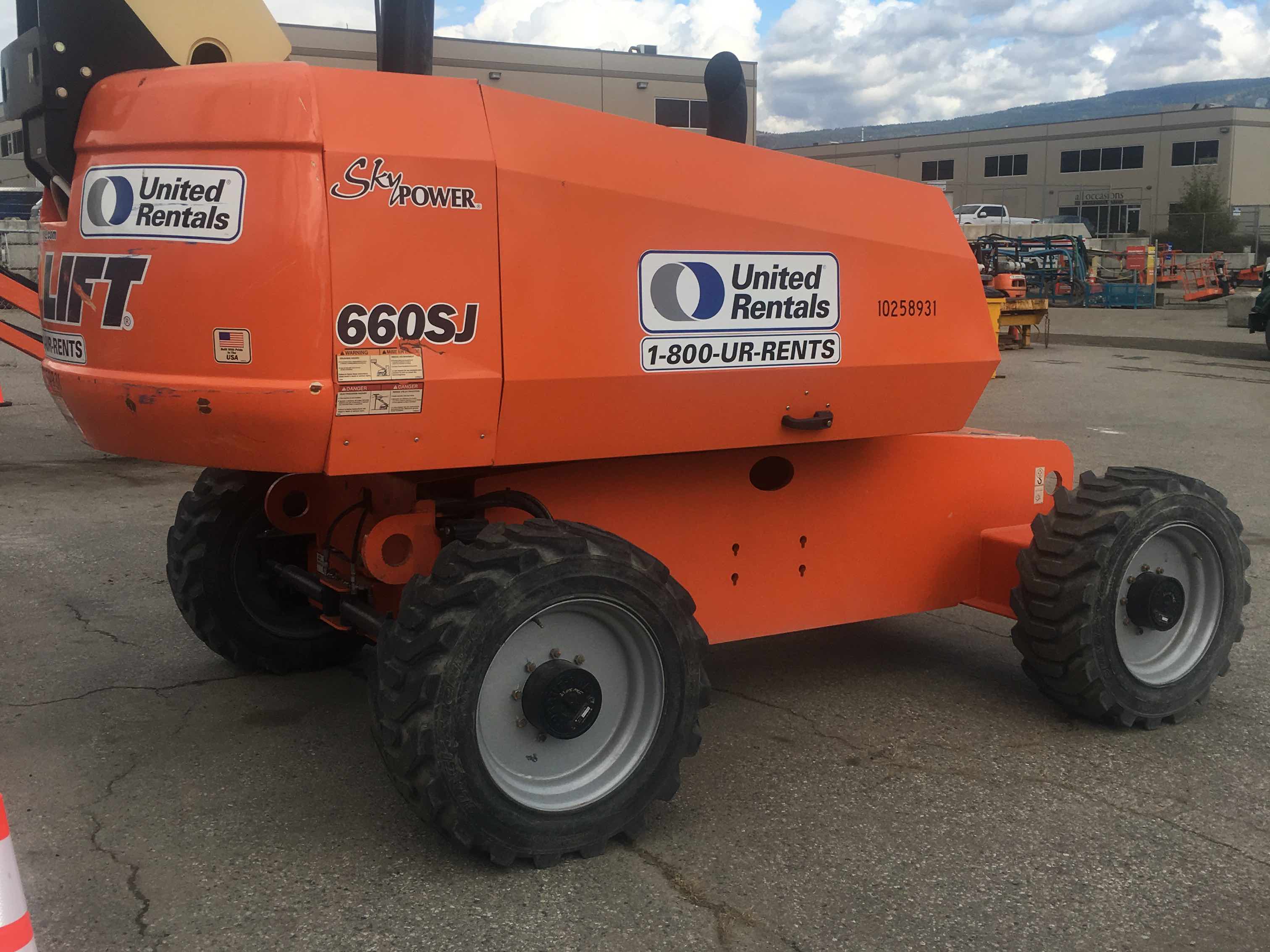 Used 2014 JLG 660SJ Boom Lift For Sale in Kelowna, BC United Rentals