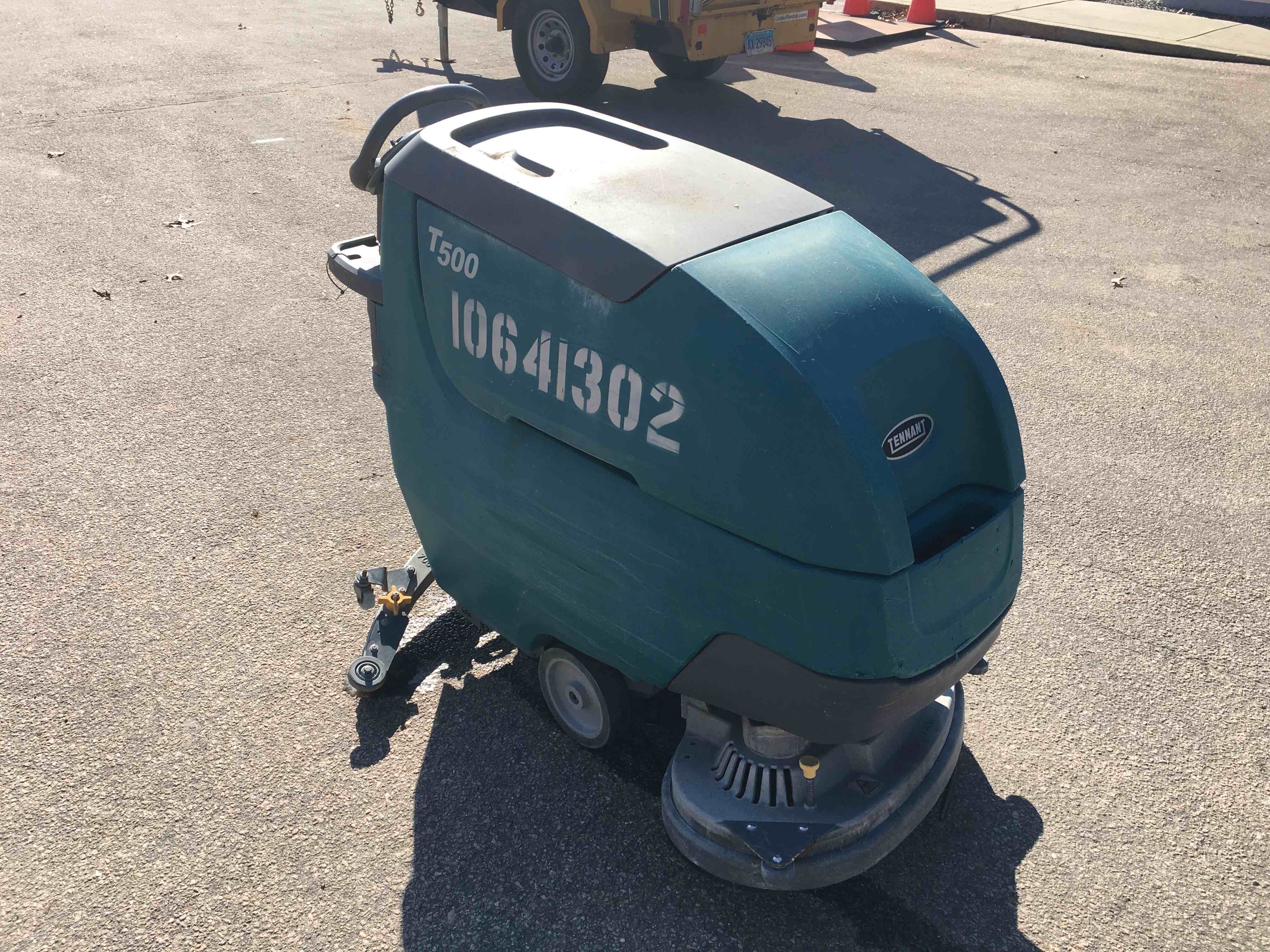 Used 2017 Tennant T500 For Sale in North Stonington, CT United Rentals