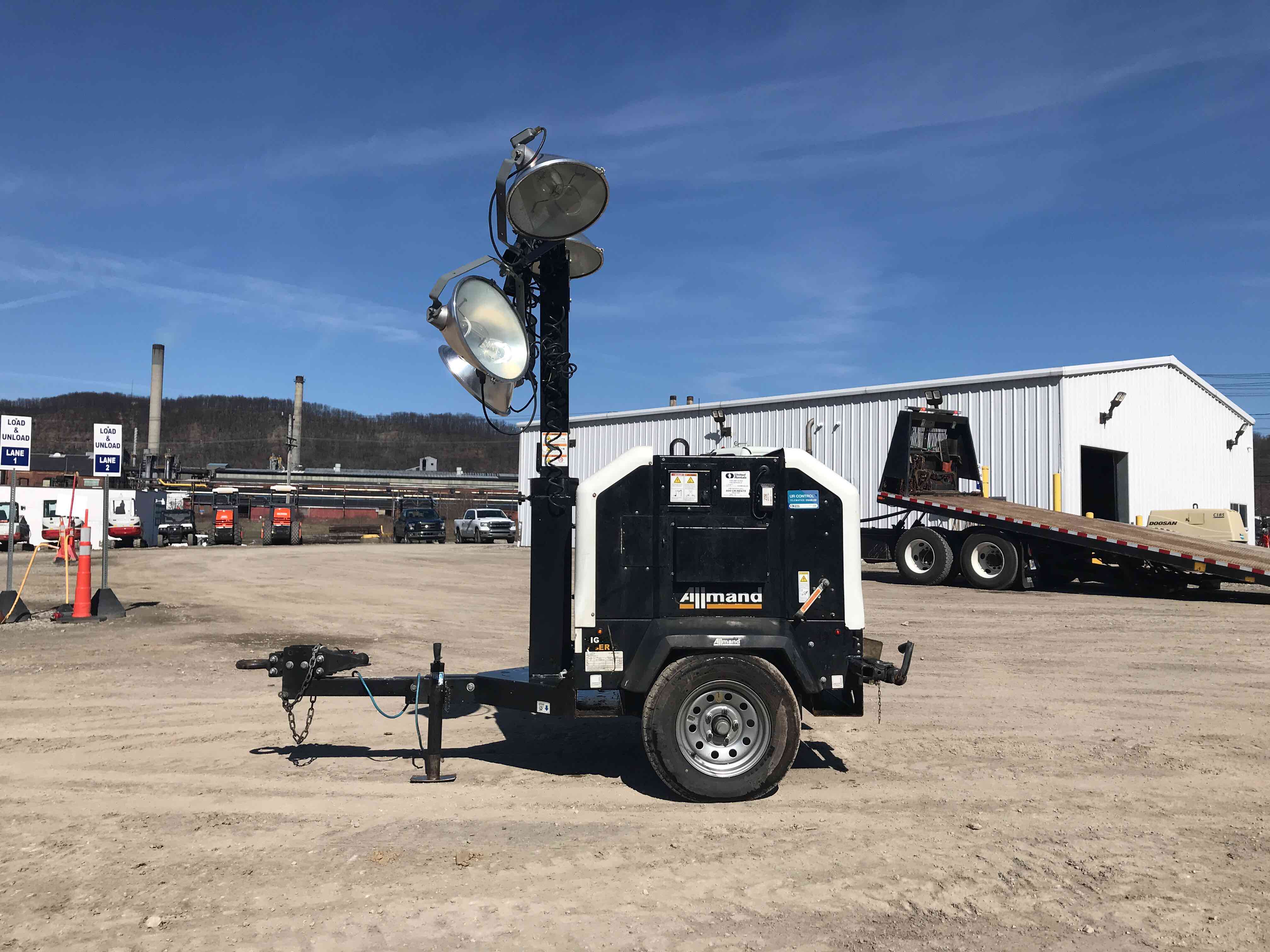 Used 2017 Allmand NIGHTLITE PRO Towable Light Tower For Sale in Stamford, CT United Rentals