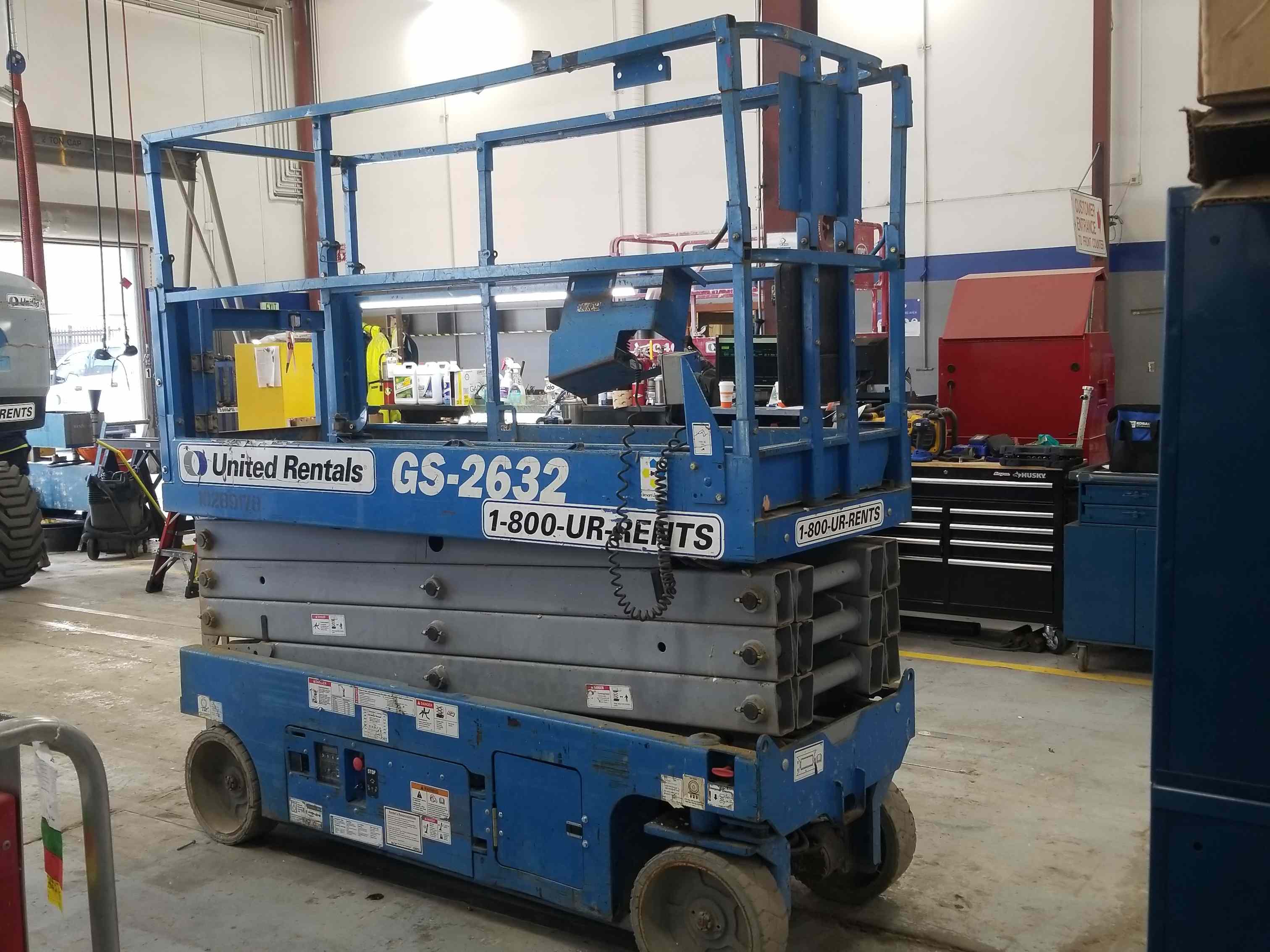 Used 2014 Genie GS2632 Scissor Lift For Sale in WA United