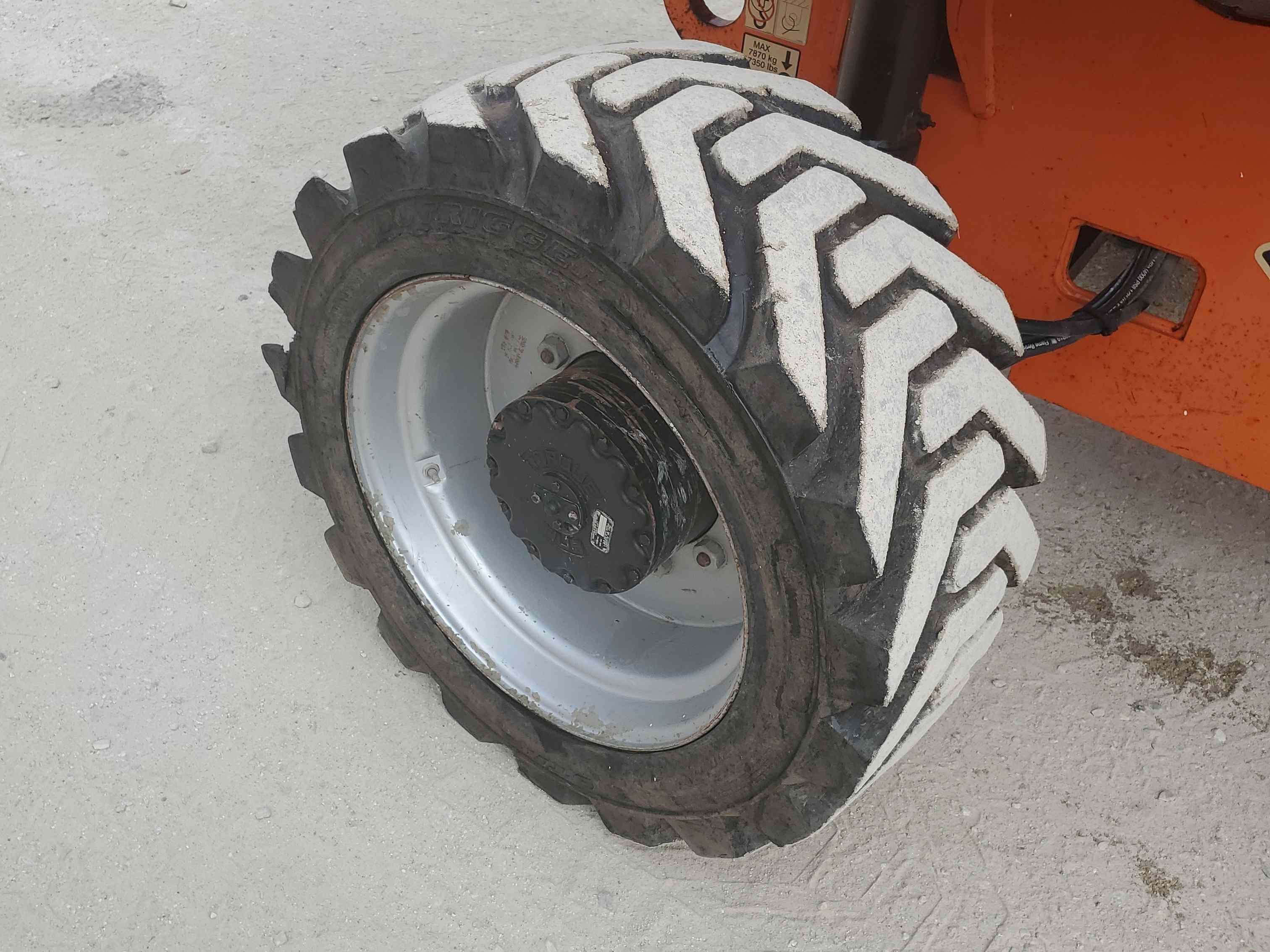 Used 2013 JLG 800S Telescopic Boom Lift For Sale in Corpus Christi, TX