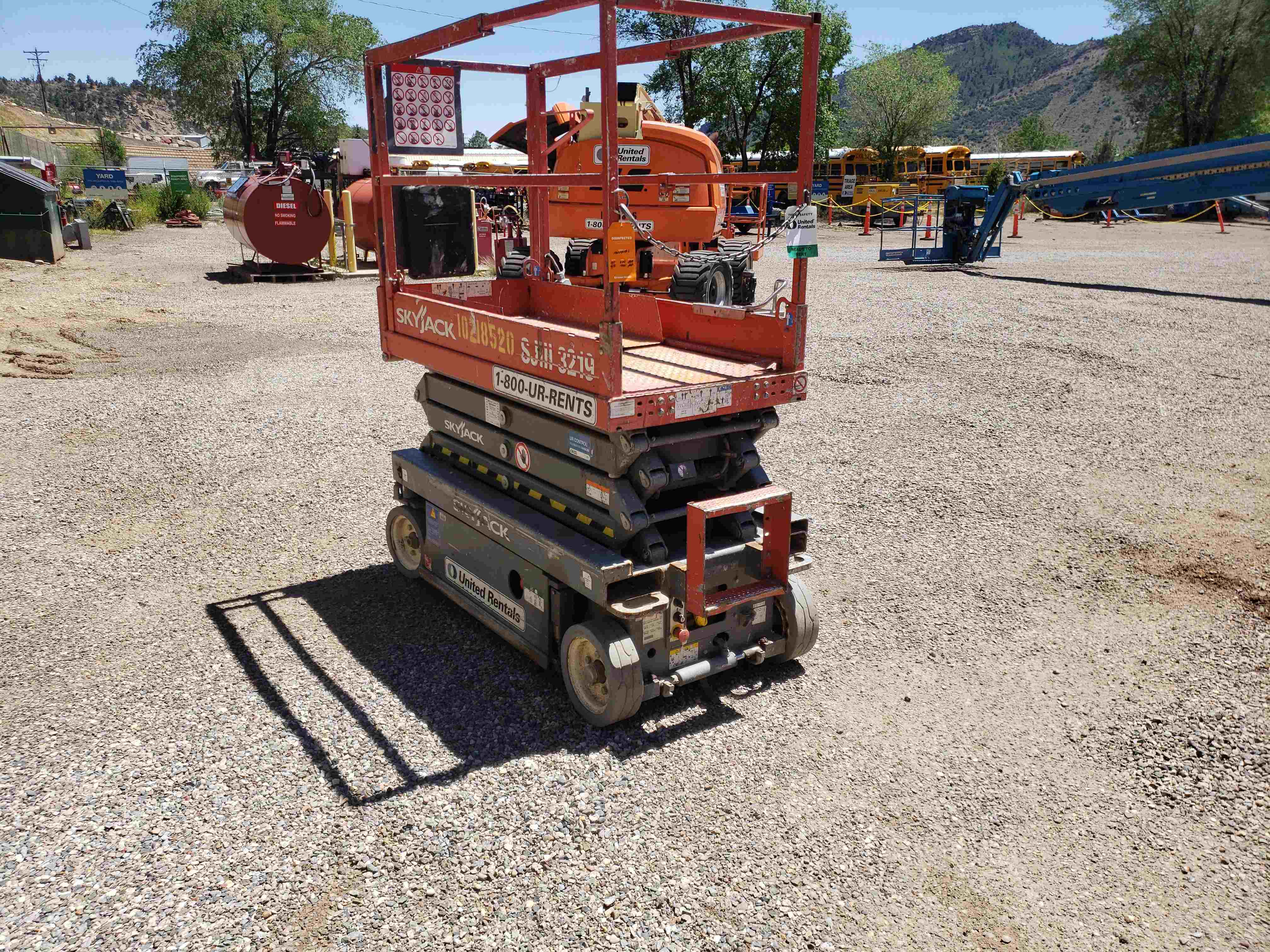 Used 2014 Skyjack SJIII3219 Scissor Lift For Sale in Clovis, NM