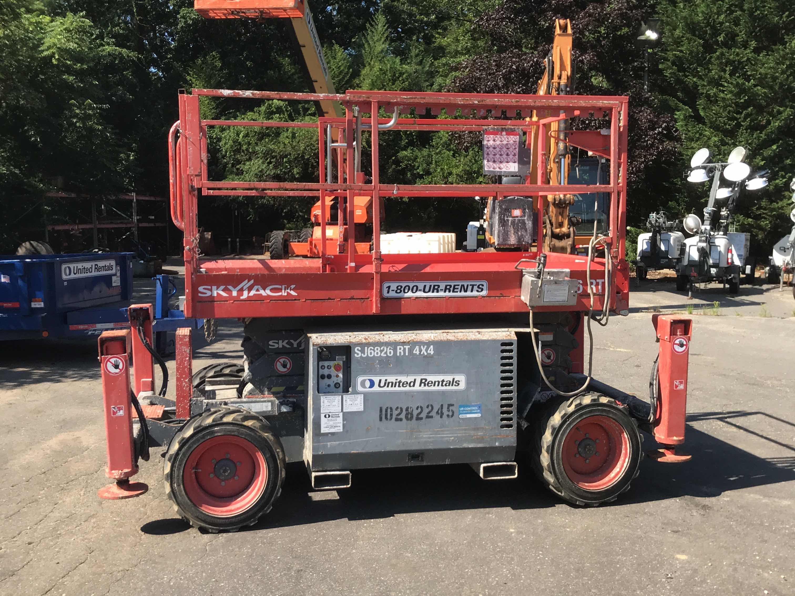Used 2014 Skyjack SJ6826RT Rough Terrain Scissor Lift For Sale in