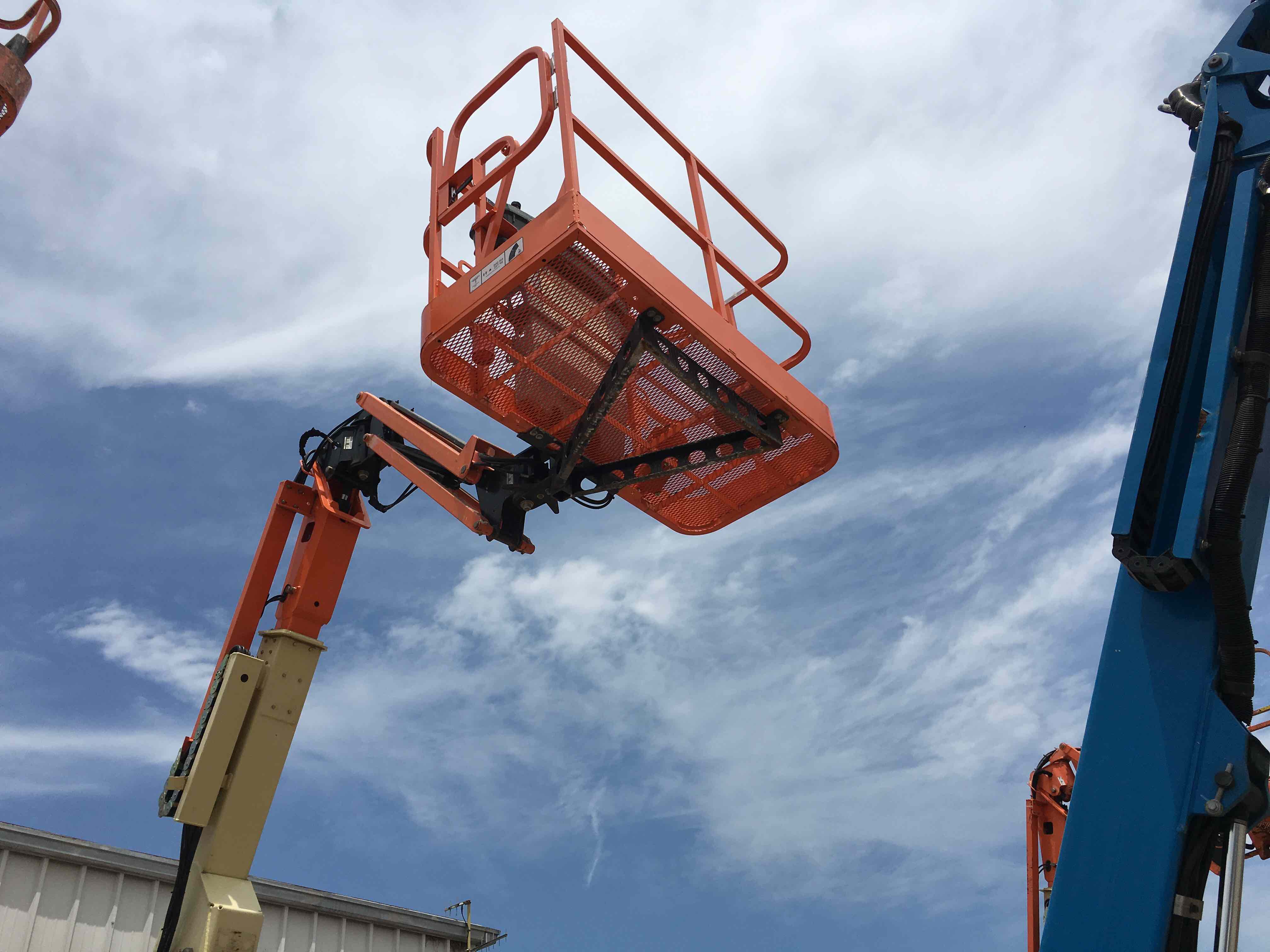 Used 2013 JLG E400AJP Articulating Boom Lift For Sale in Chesapeake, VA
