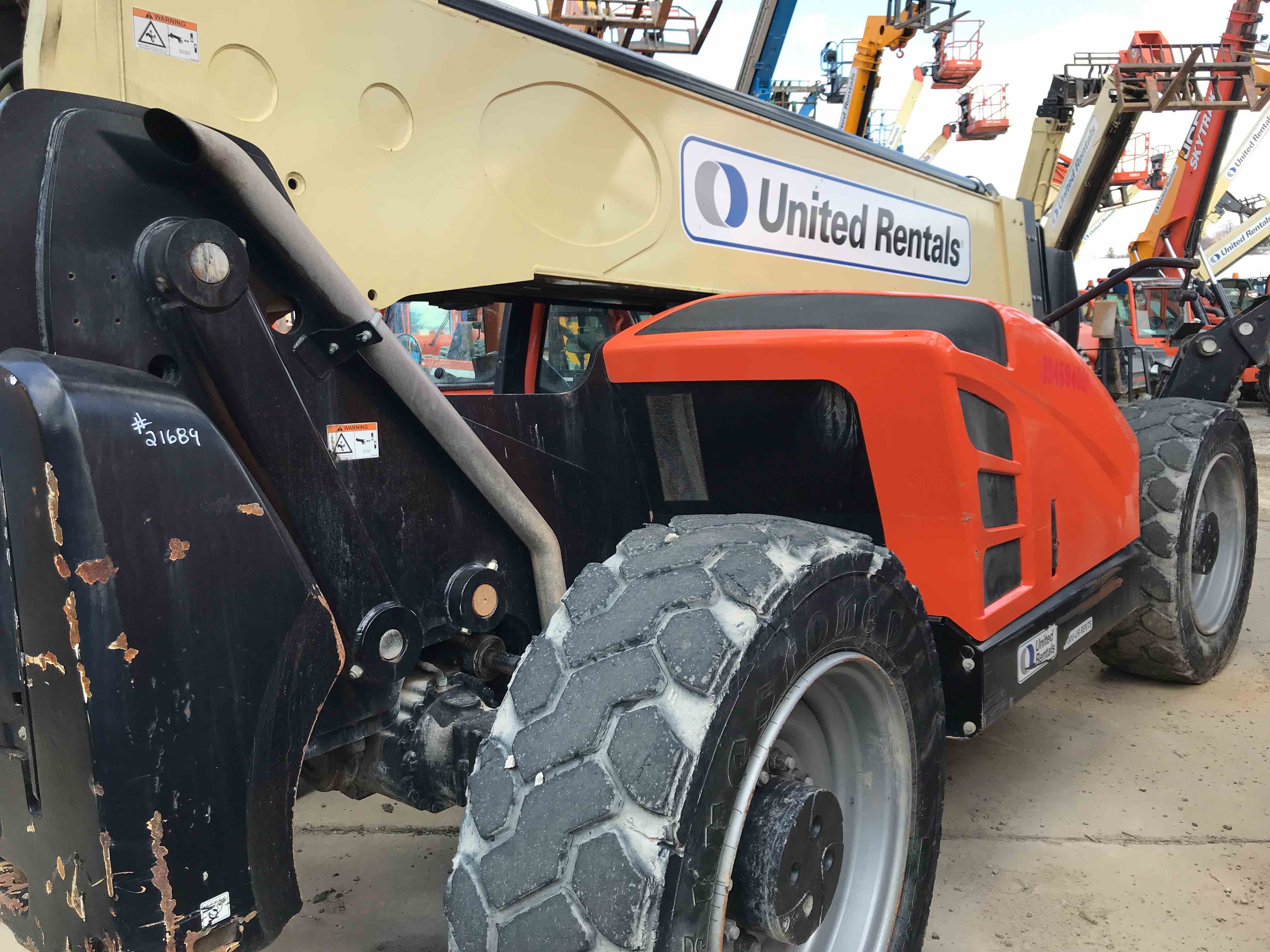 Used 2016 JLG 1255 Telehandler For Sale in Clairton, PA United Rentals