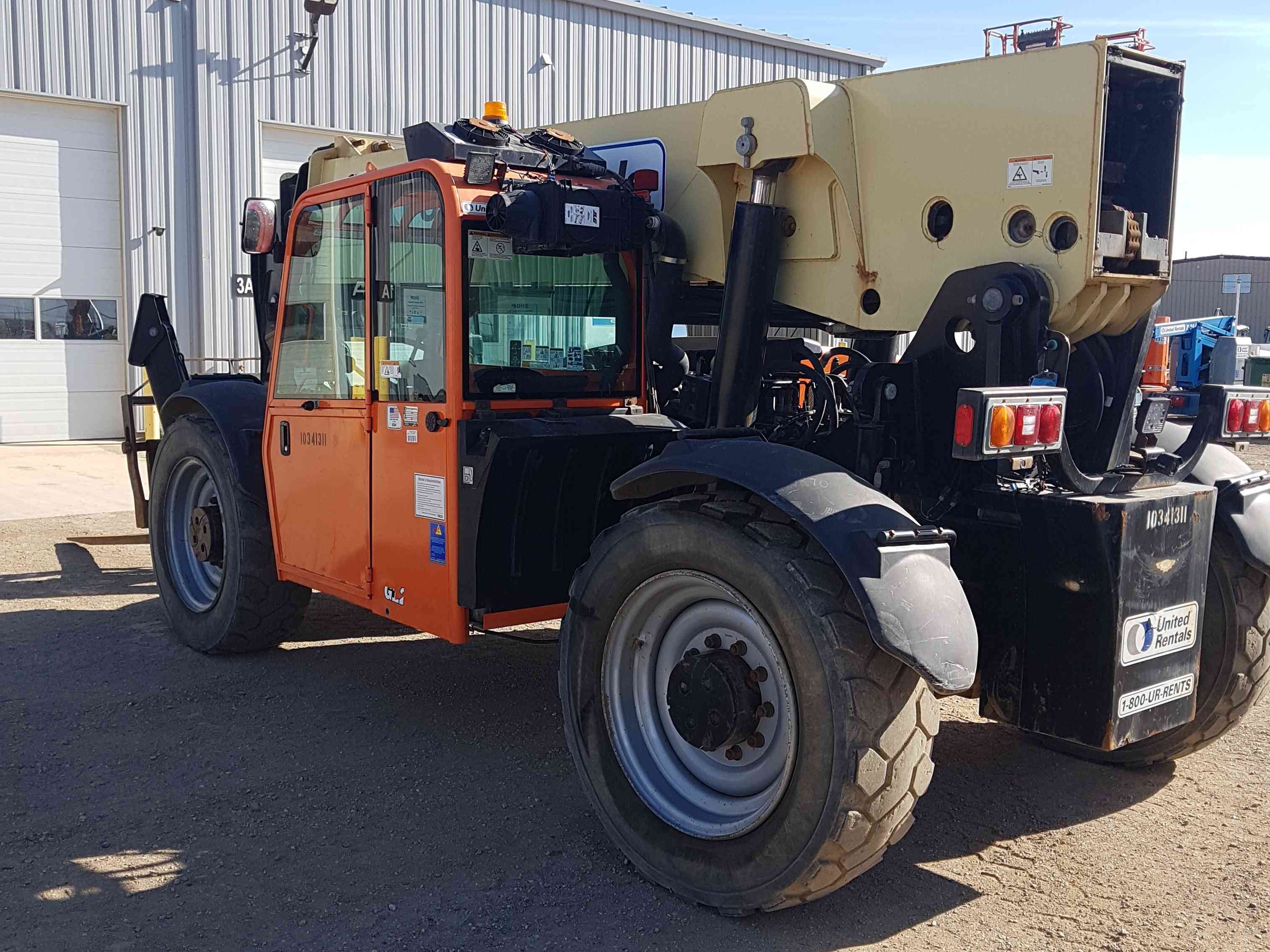 Used 2015 JLG G1255A Forklift For Sale in Saskatoon, SK United Rentals