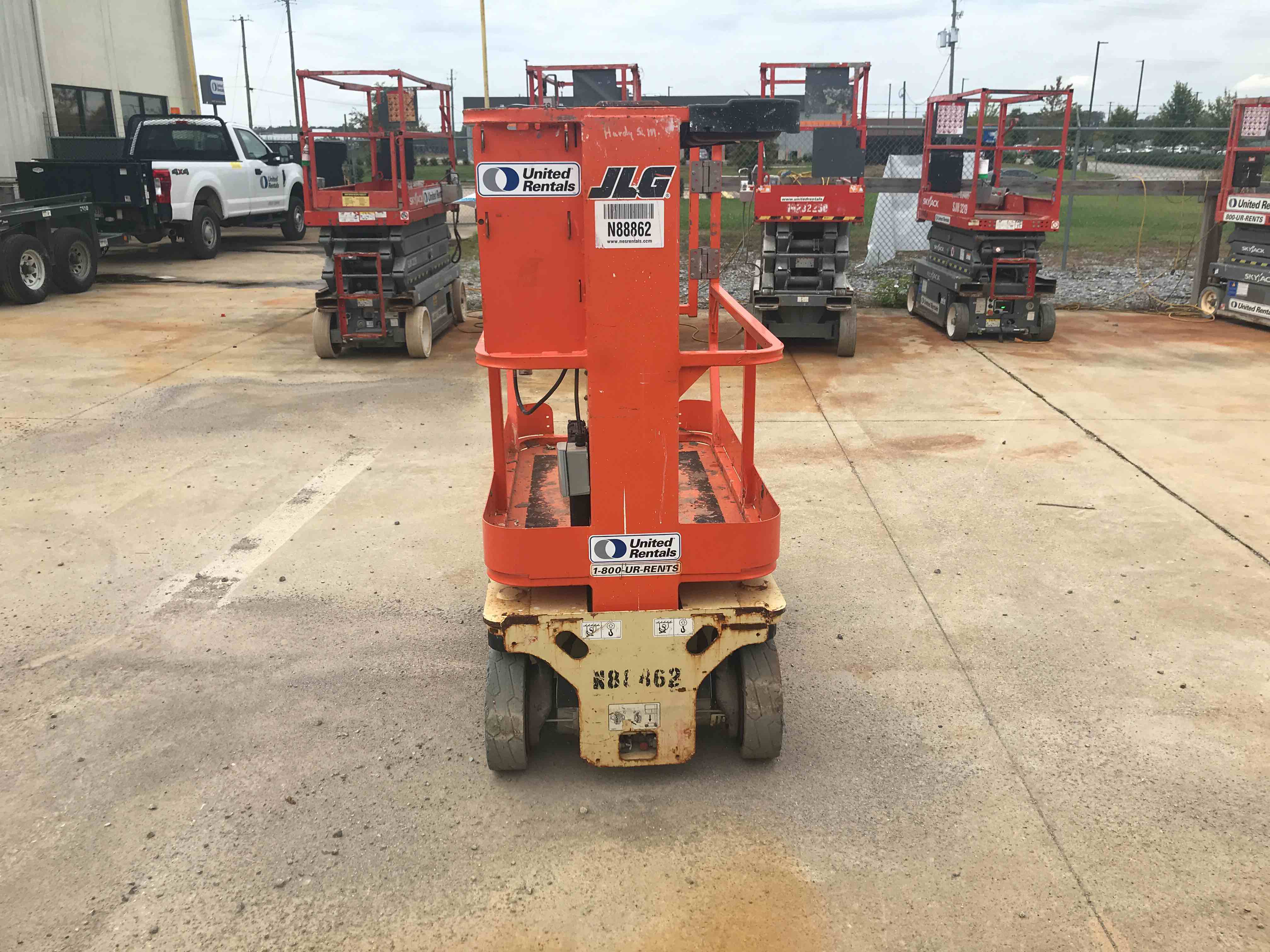 Used 2015 JLG 1230ES OnePerson Lift For Sale in Bessemer, AL United