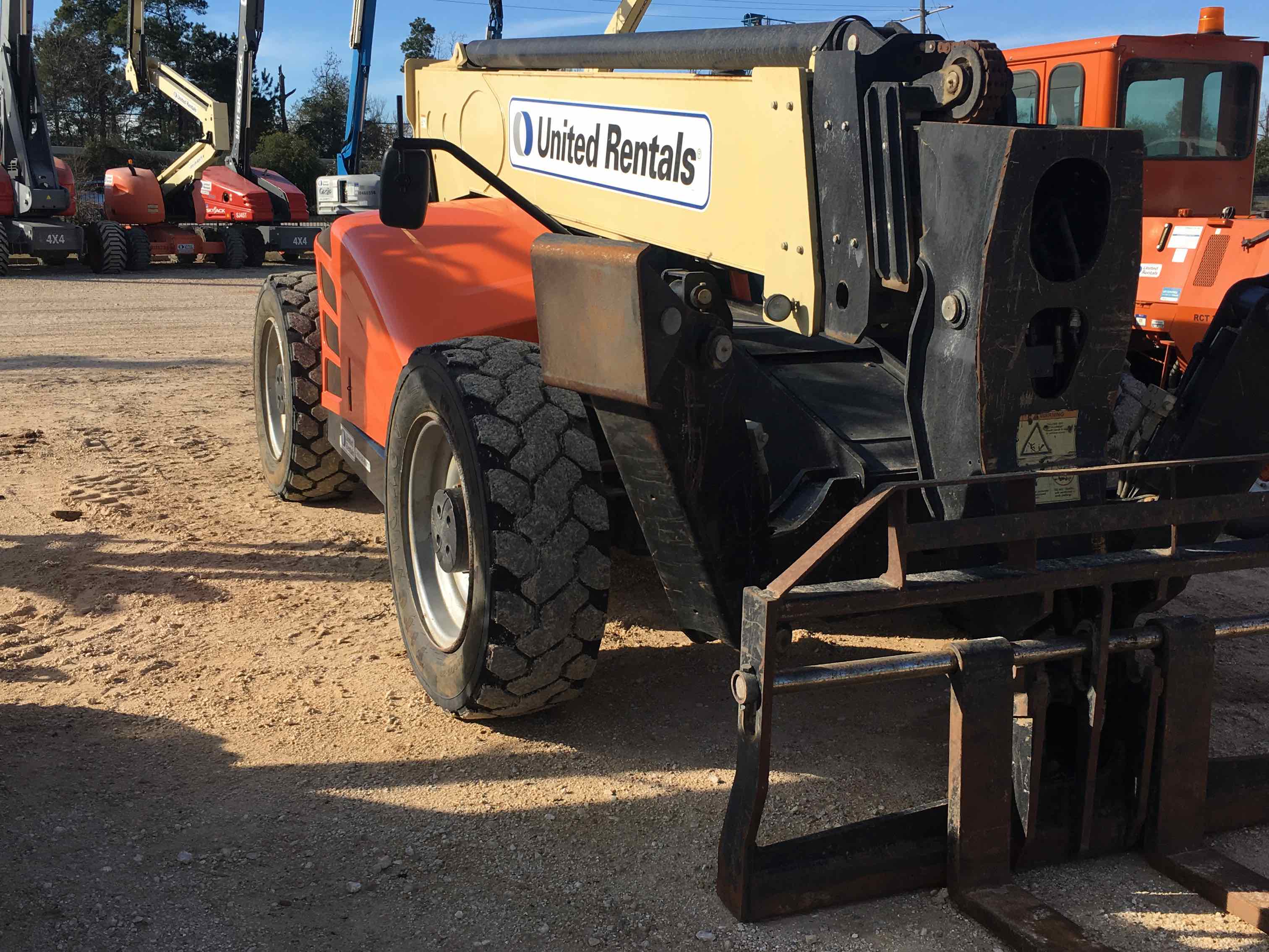 Used 2016 JLG 1255 Forklift For Sale in Houston, TX United Rentals