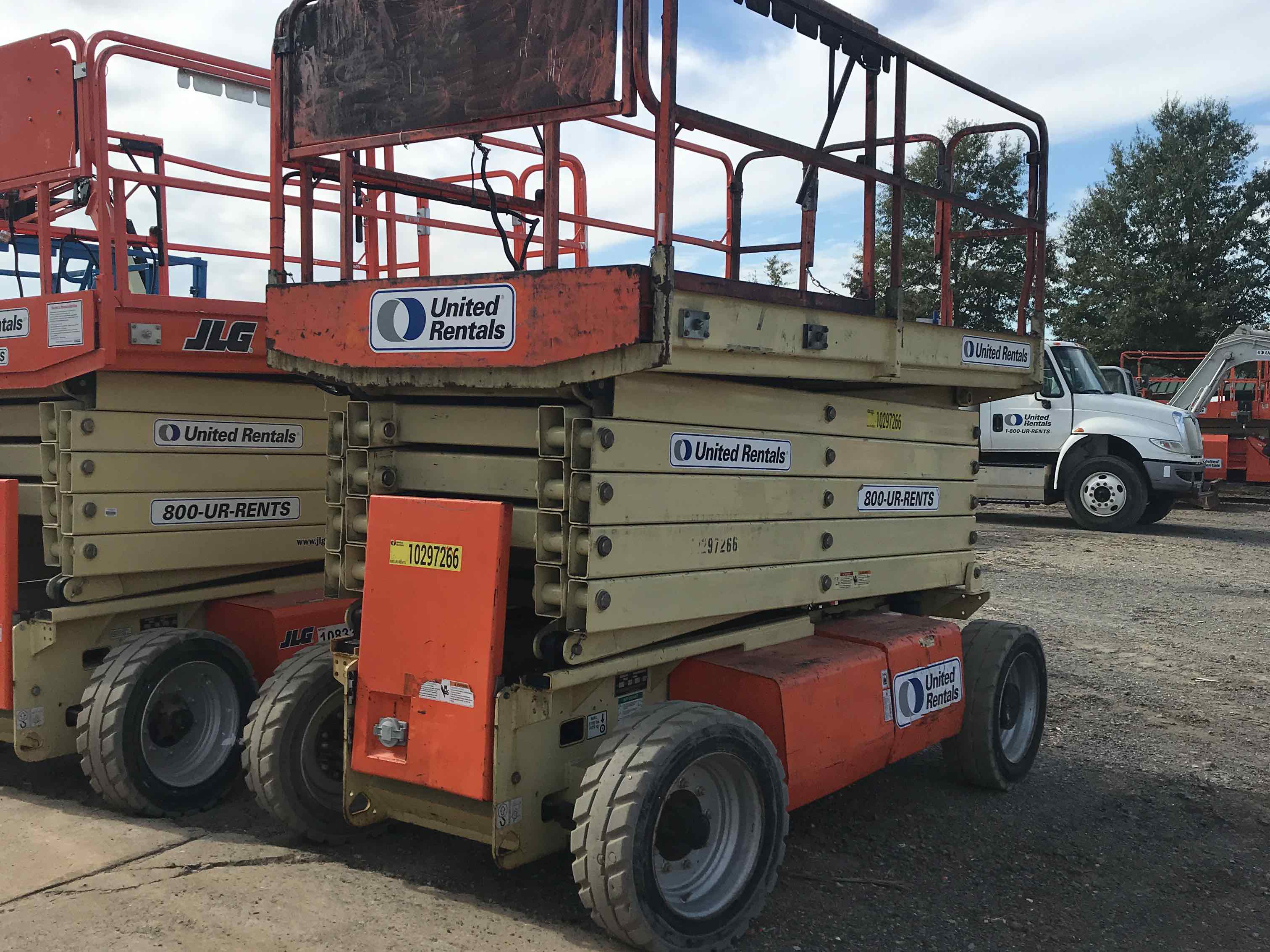 Used 2014 JLG 4069LE Scissor Lift For Sale in Sellersburg, IN United
