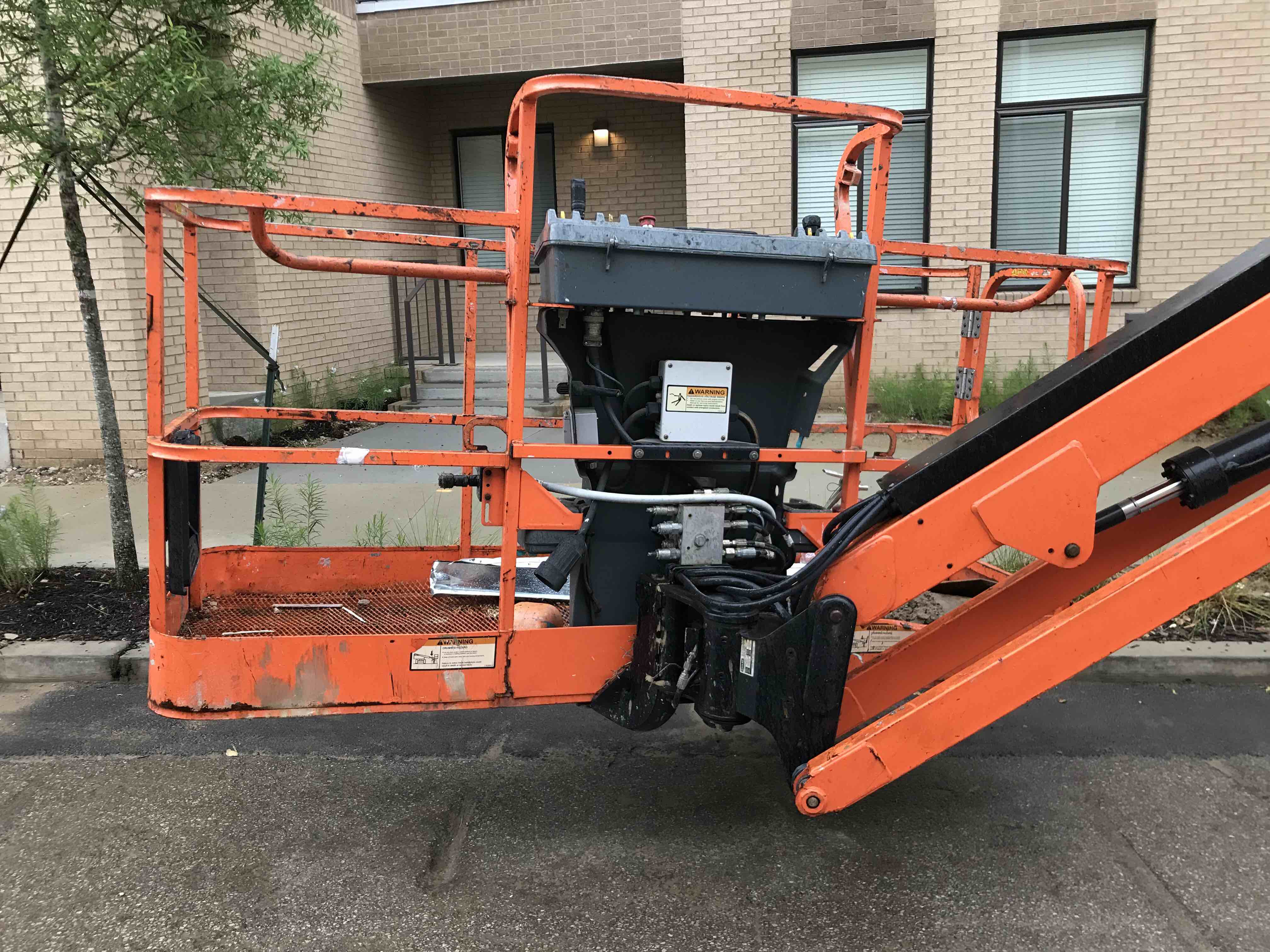 Used 2016 JLG 660SJ Telescopic Boom Lift For Sale in Memphis, TN