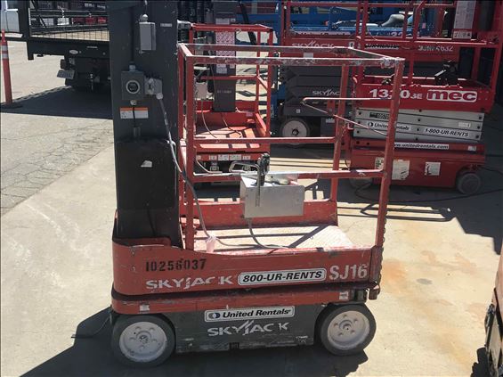 2014 Skyjack SJ16 Scissor Lift