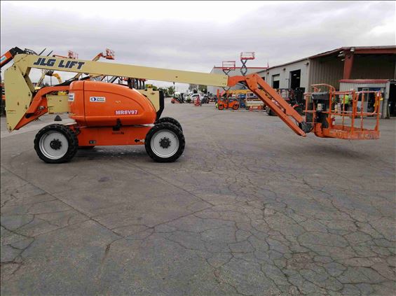 2011 JLG 600AJ Boom Lift