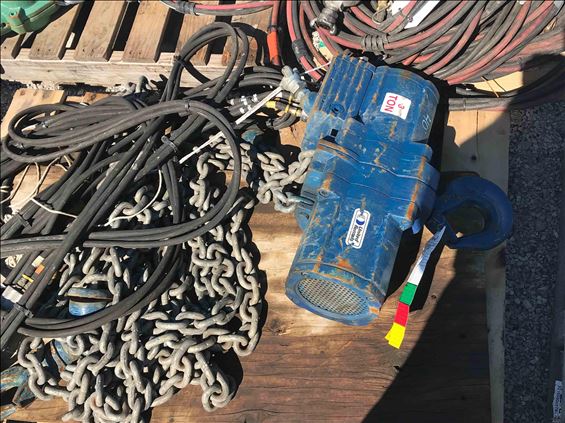 2012 JD NEUHAUS PROFI 3T 6T Hoist