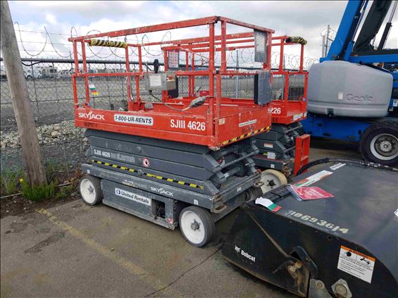 2013 Skyjack SJIII4626 Scissor Lift