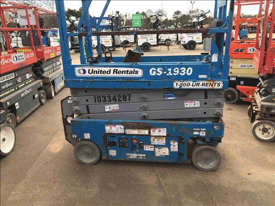 2015 Genie GS-1930 Scissor Lift
