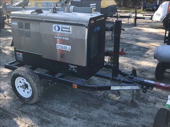 2017 Lincoln Electric Vantage 300 Welder