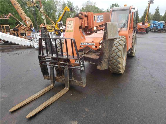 2014 SKYTRAK 10054 Rough Terrain Forklift