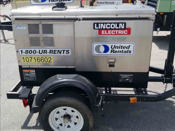 2018 Lincoln Electric Vantage 300 Welder