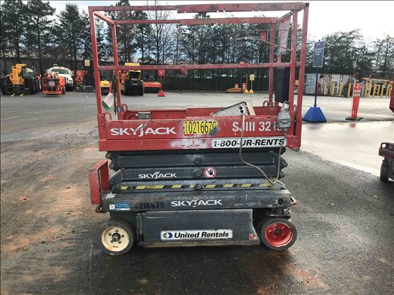 2014 Skyjack SJIII3219 Scissor Lift