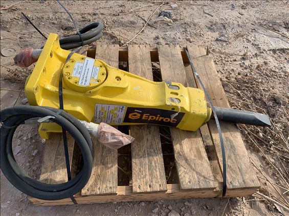 2016 Atlas Copco SB 220 Earthmoving Attachment