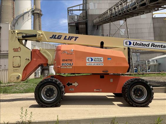 2013 JLG 800AJ Boom Lift