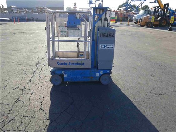2010 Genie GR-15 Scissor Lift
