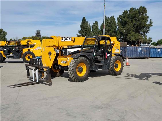 2013 JCB 507-42 Rough Terrain Forklift